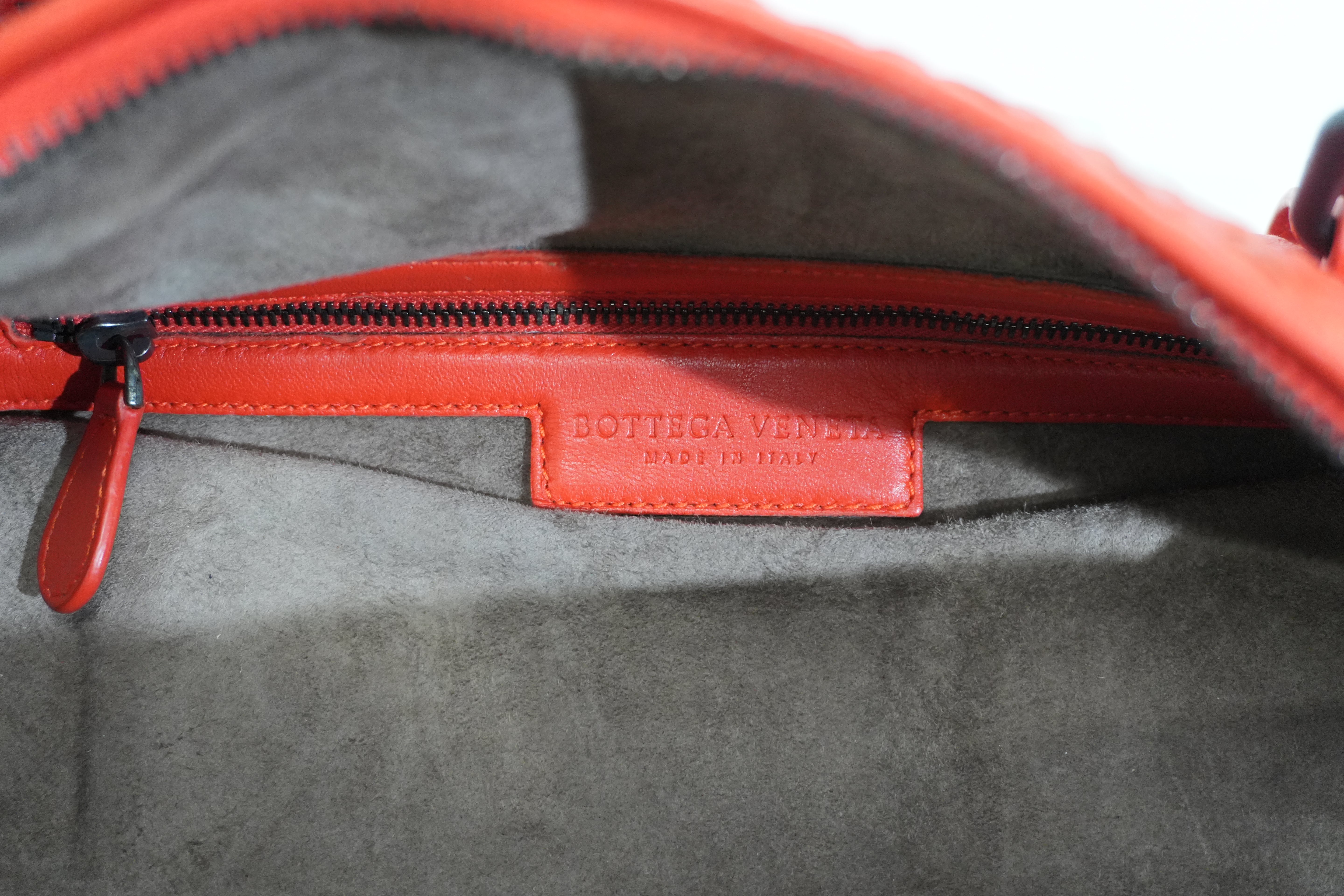 Per-owned Bottega Intreciatto Shoulder Bag Orange