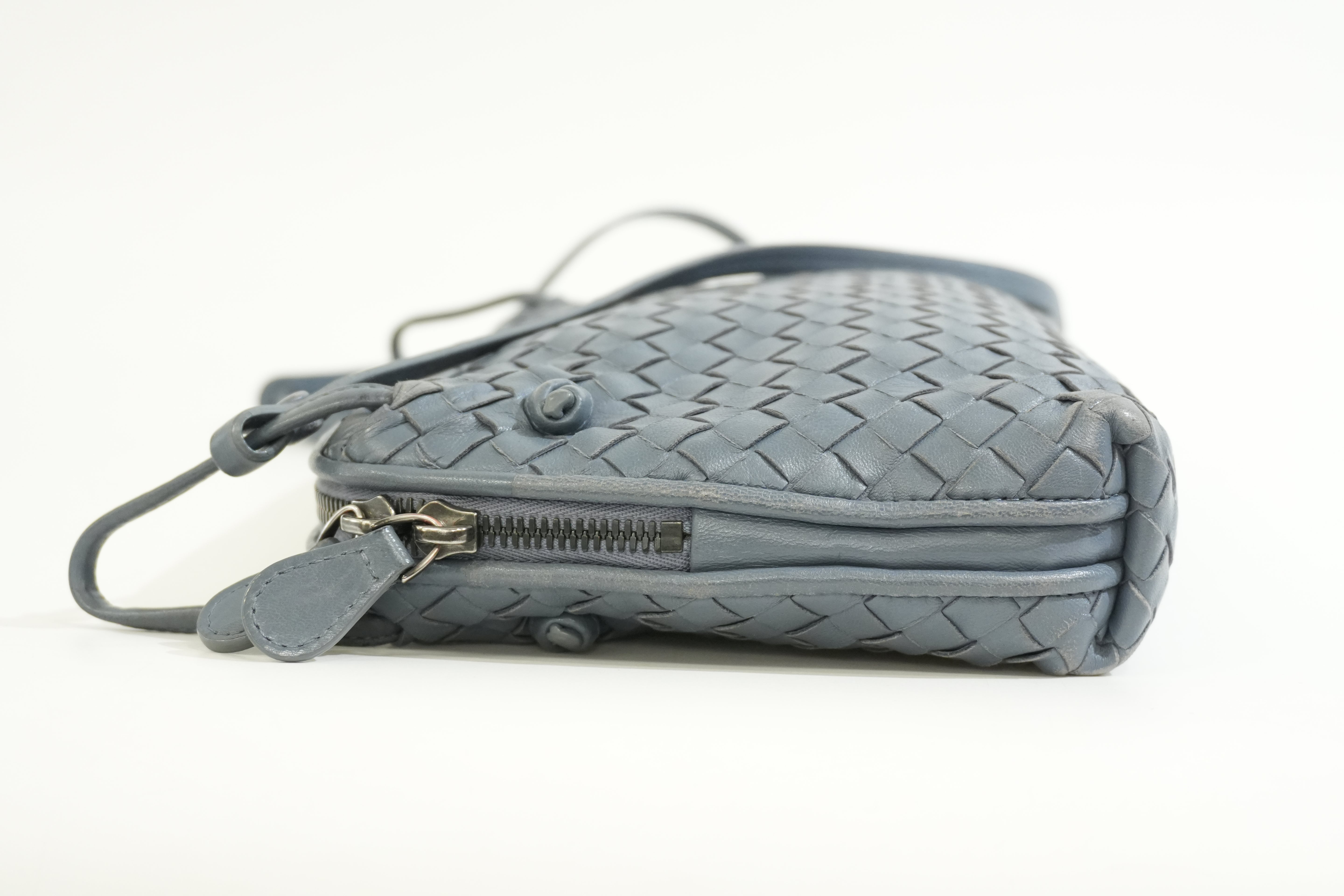 Pre-owned Bottega Intreciatto Small Crossbody Bag Blue