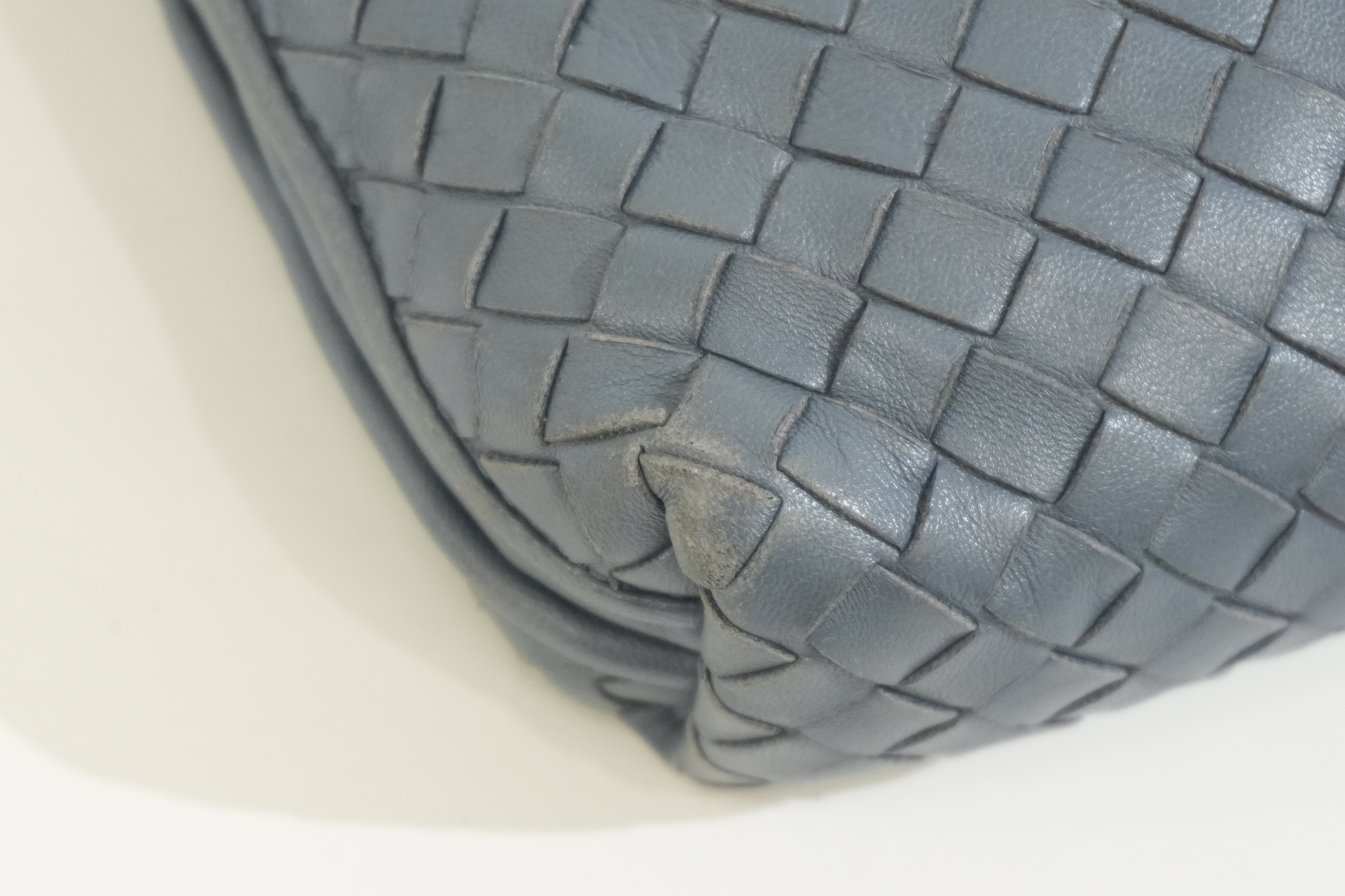 Pre-owned Bottega Intreciatto Small Crossbody Bag Blue