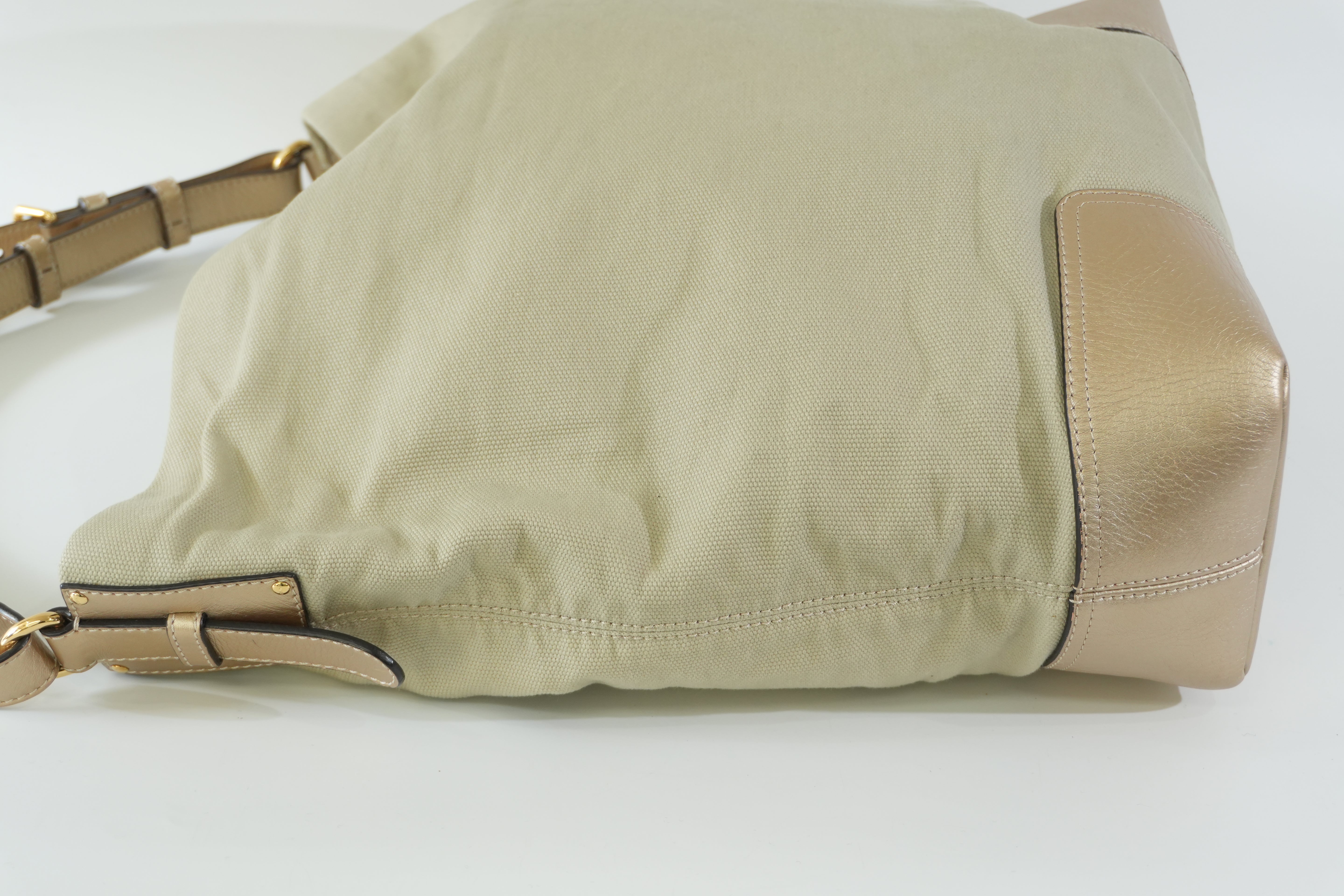 Pre-owned Loewe Analog Metallic Tote Bag Gold