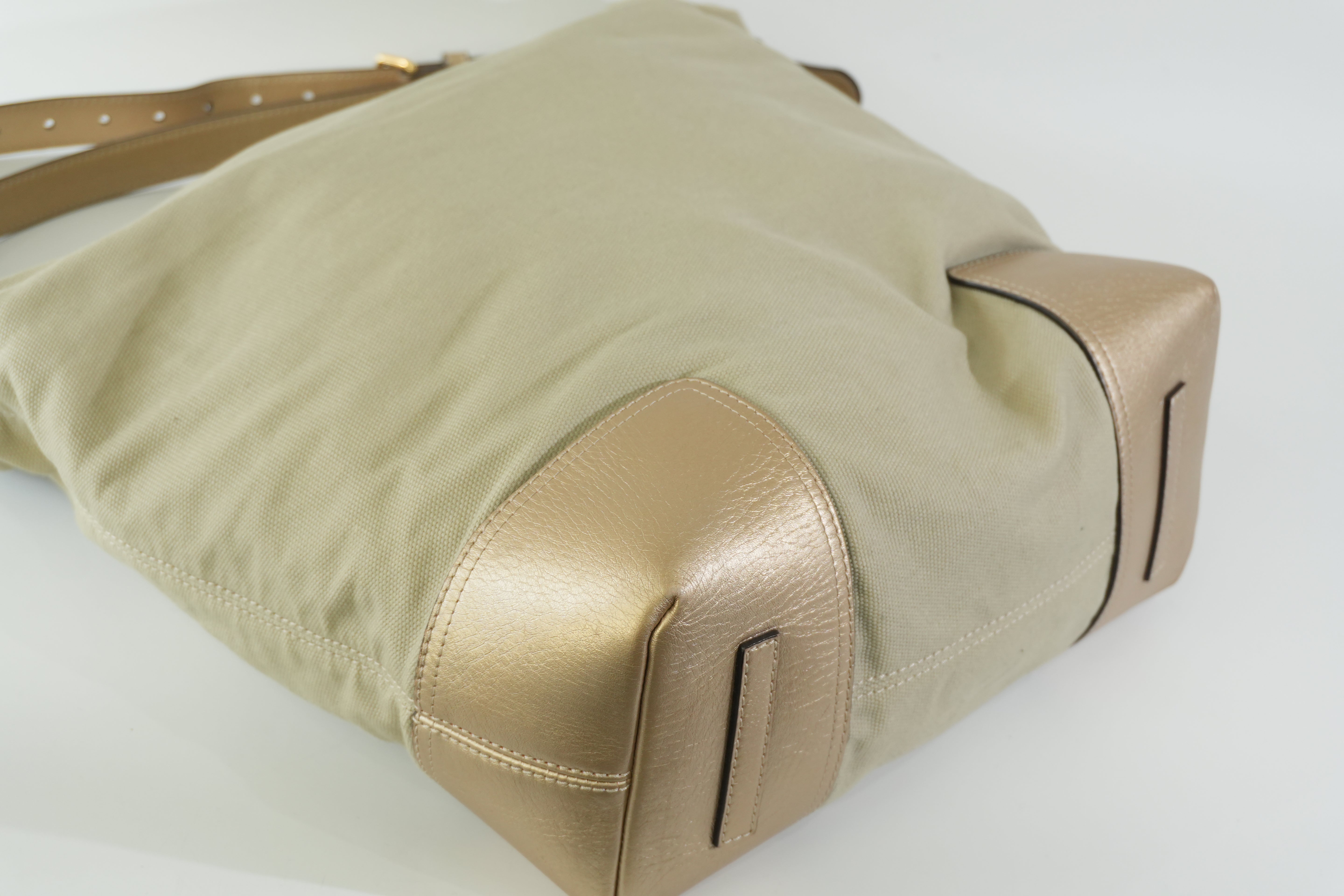 Pre-owned Loewe Analog Metallic Tote Bag Gold