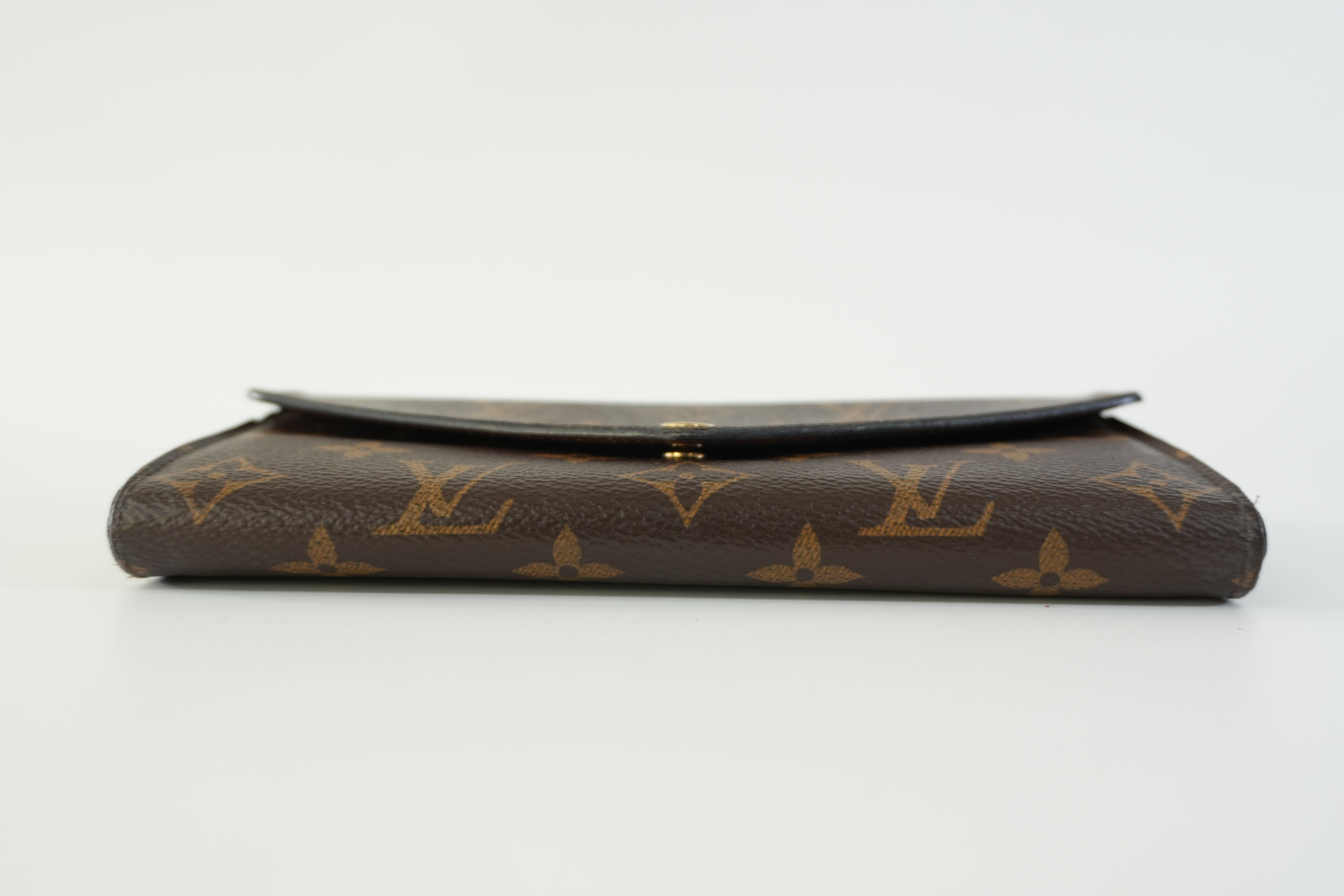 Pre-owned Louis Vuitton Monogram Sarah Wallet