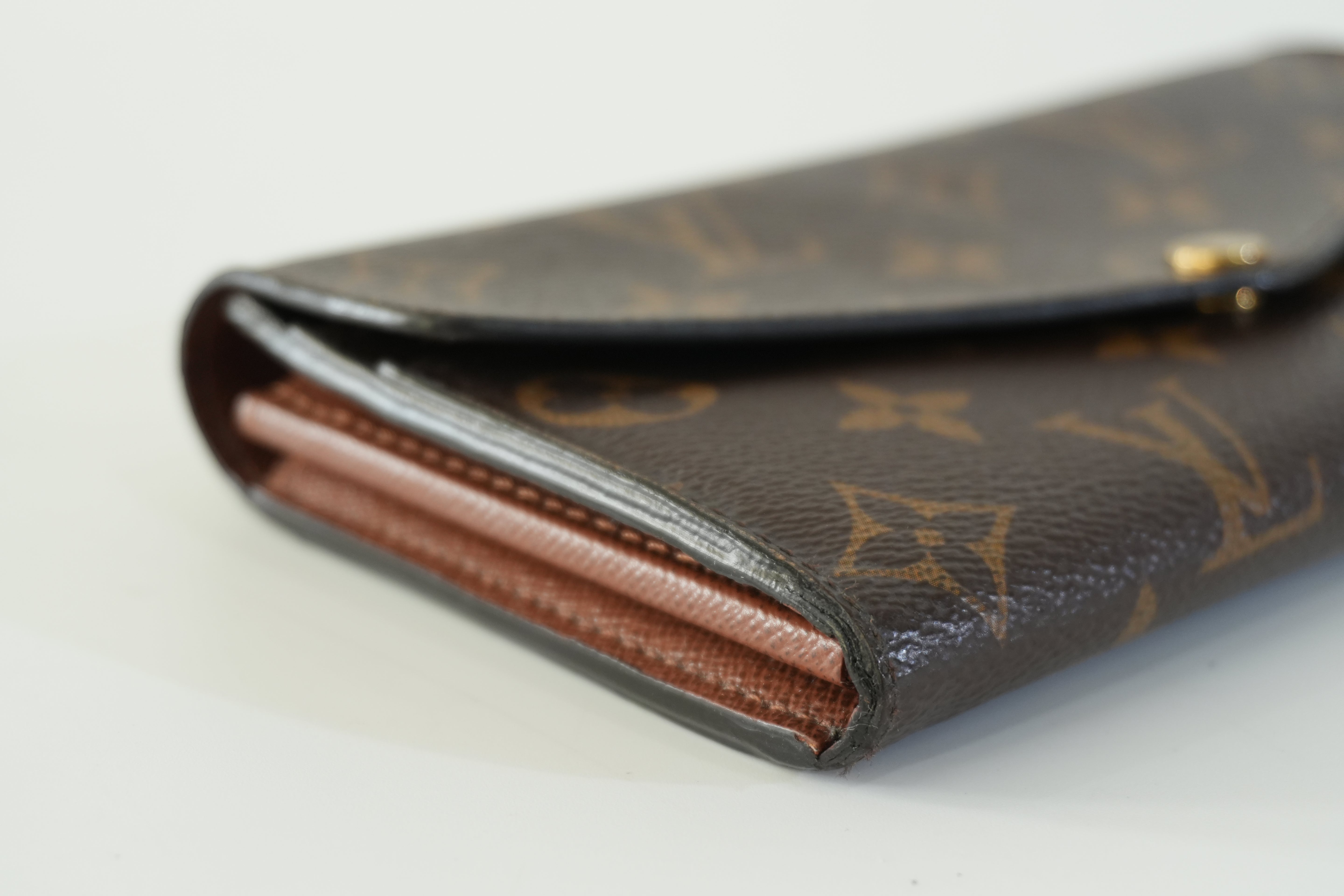 Pre-owned Louis Vuitton Monogram Sarah Wallet
