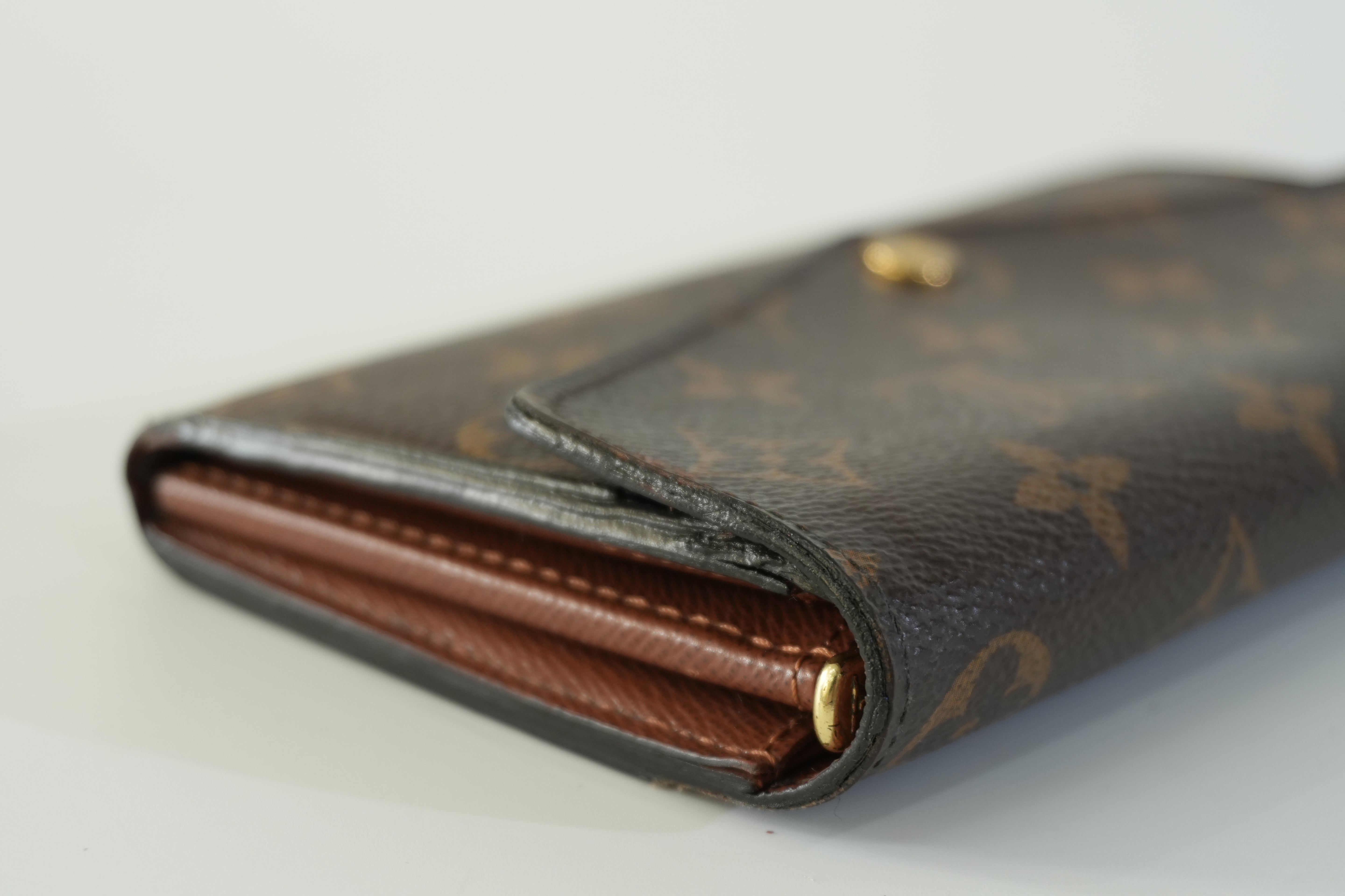 Pre-owned Louis Vuitton Monogram Sarah Wallet