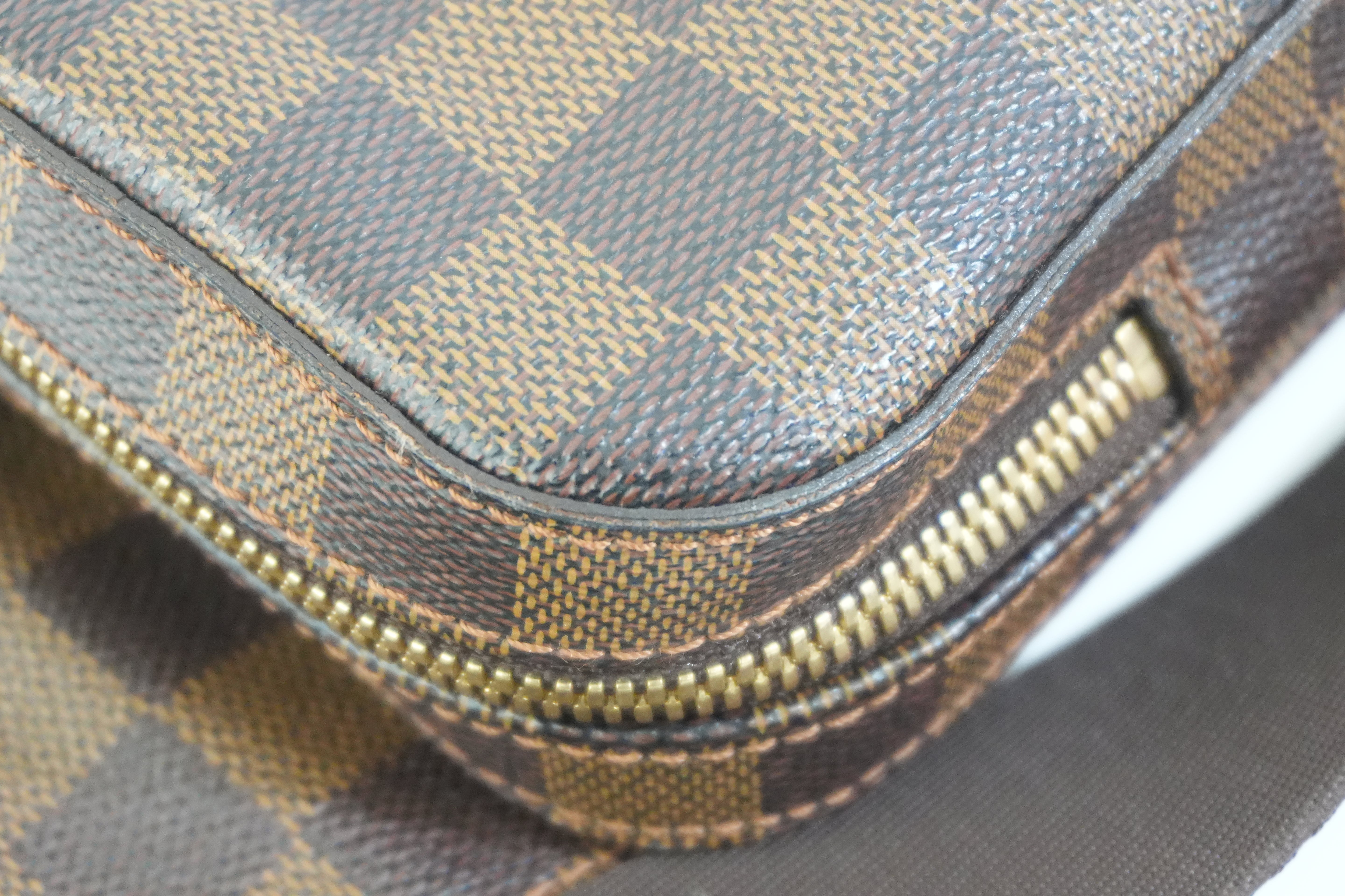 Pre-owned Louis Vuitton Geronimo Bumbag