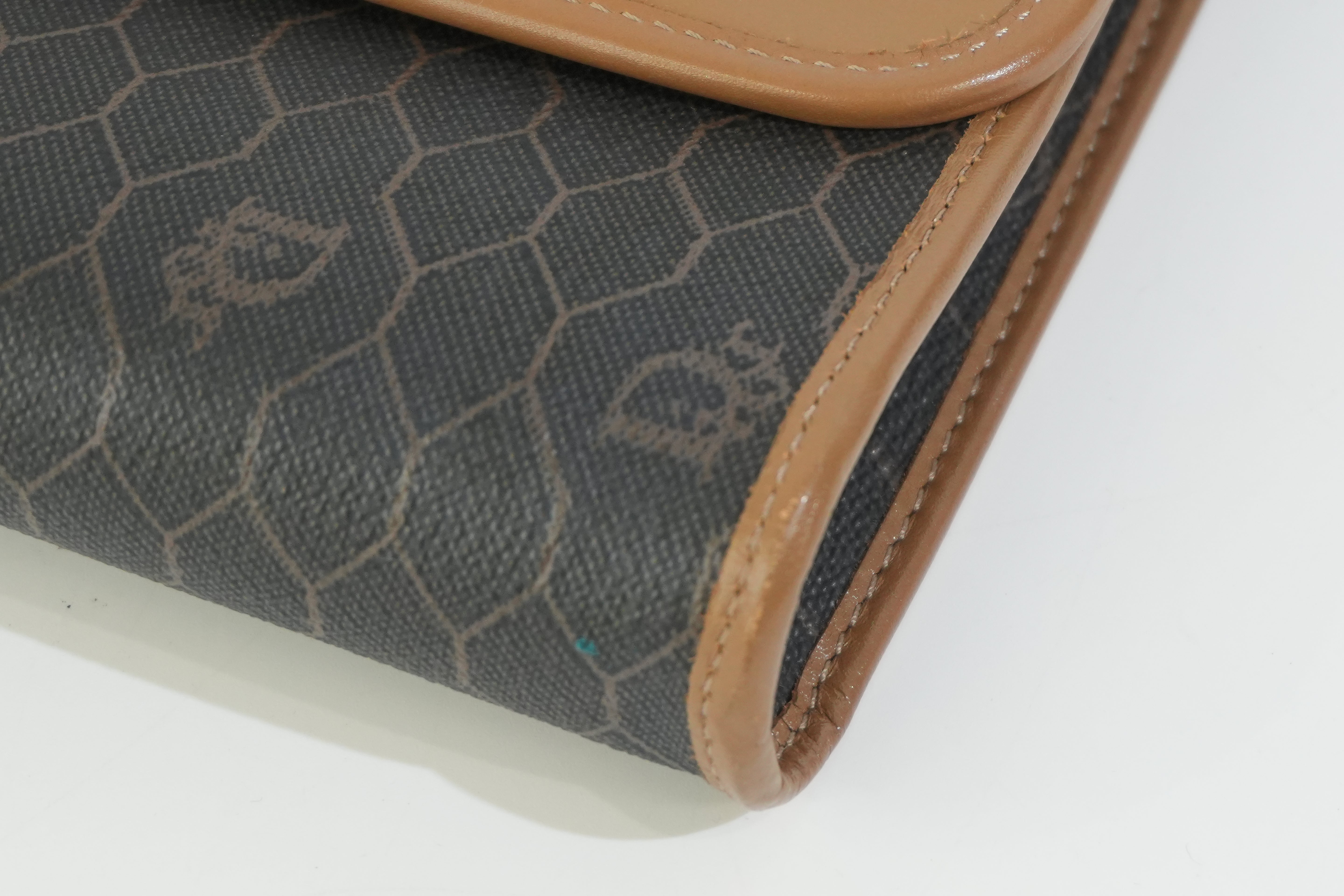 Pre-owned Dior Honeycomb Crossbody Bag Brown