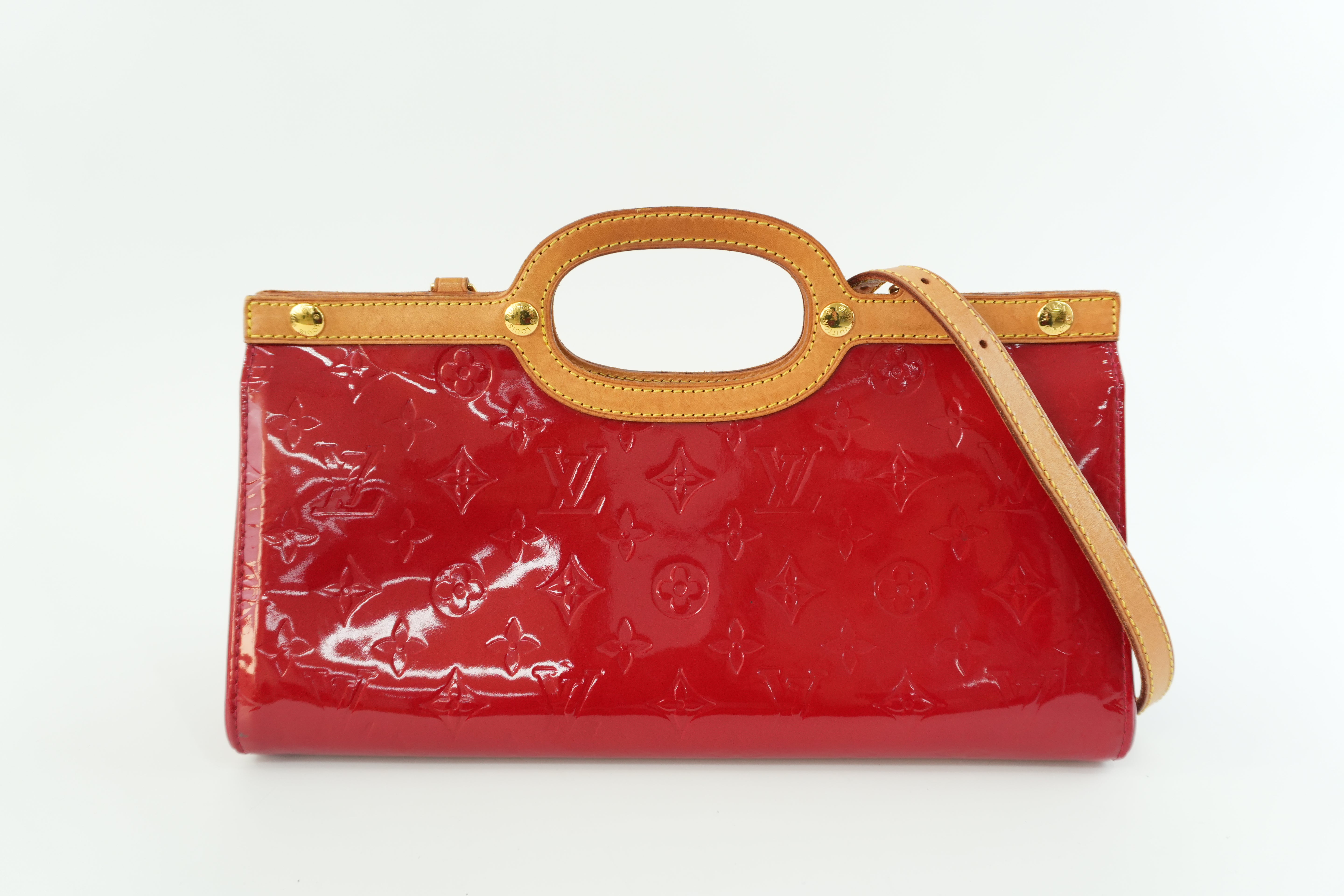 Louis Vuitton Vernis Roxbury Drive Red Used