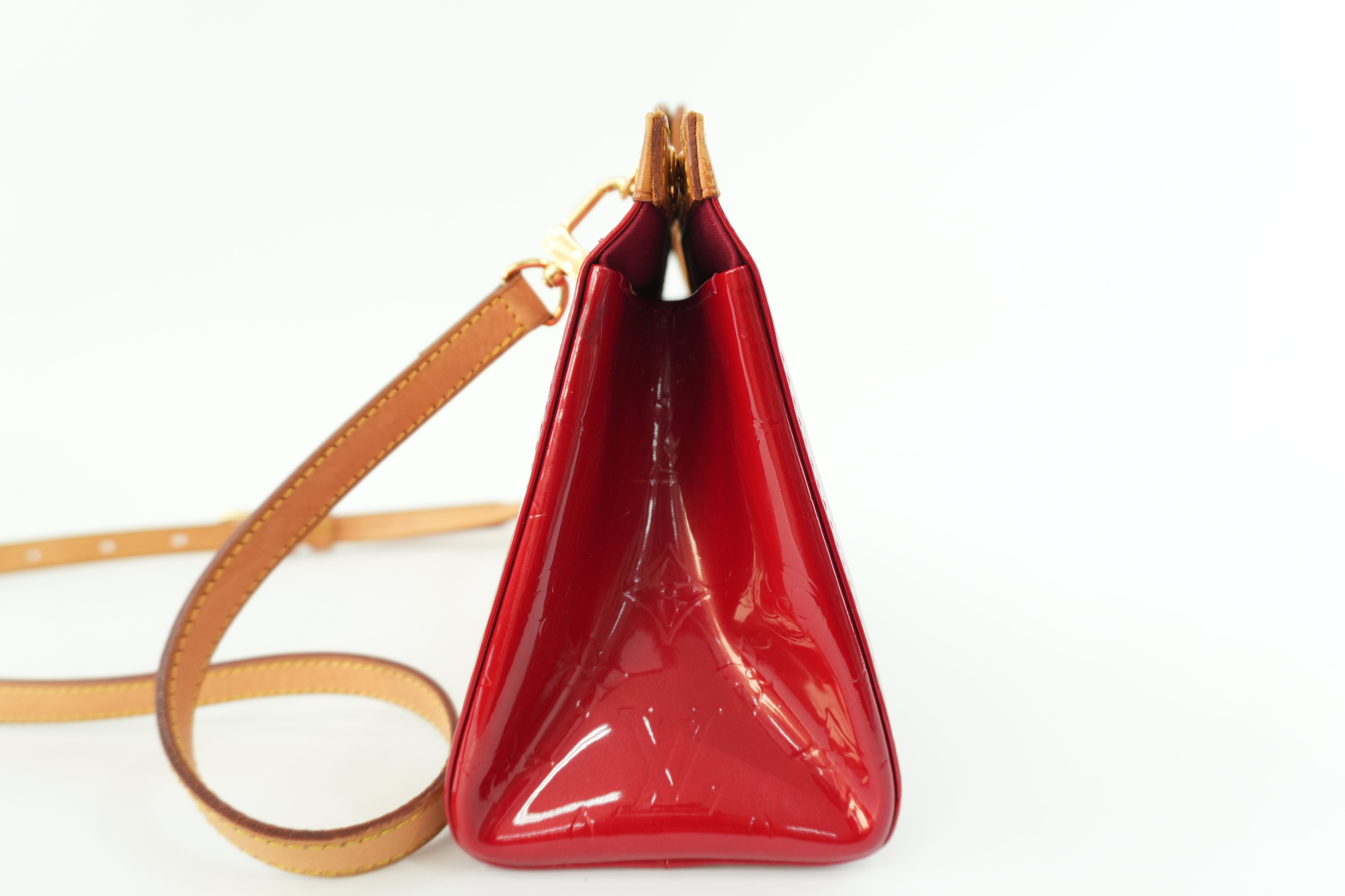 Louis Vuitton Vernis Roxbury Drive Red Used