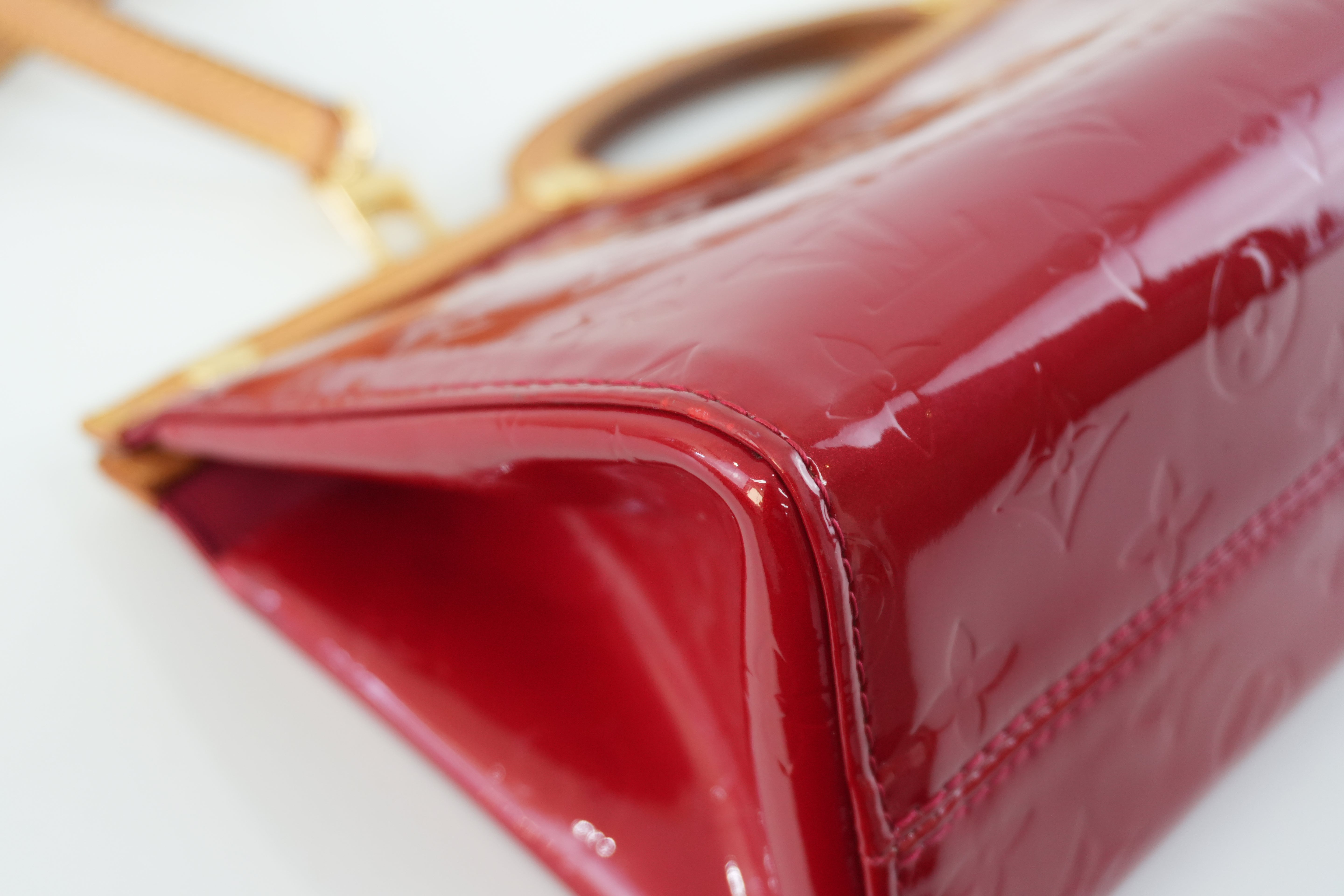 Louis Vuitton Vernis Roxbury Drive Red Used