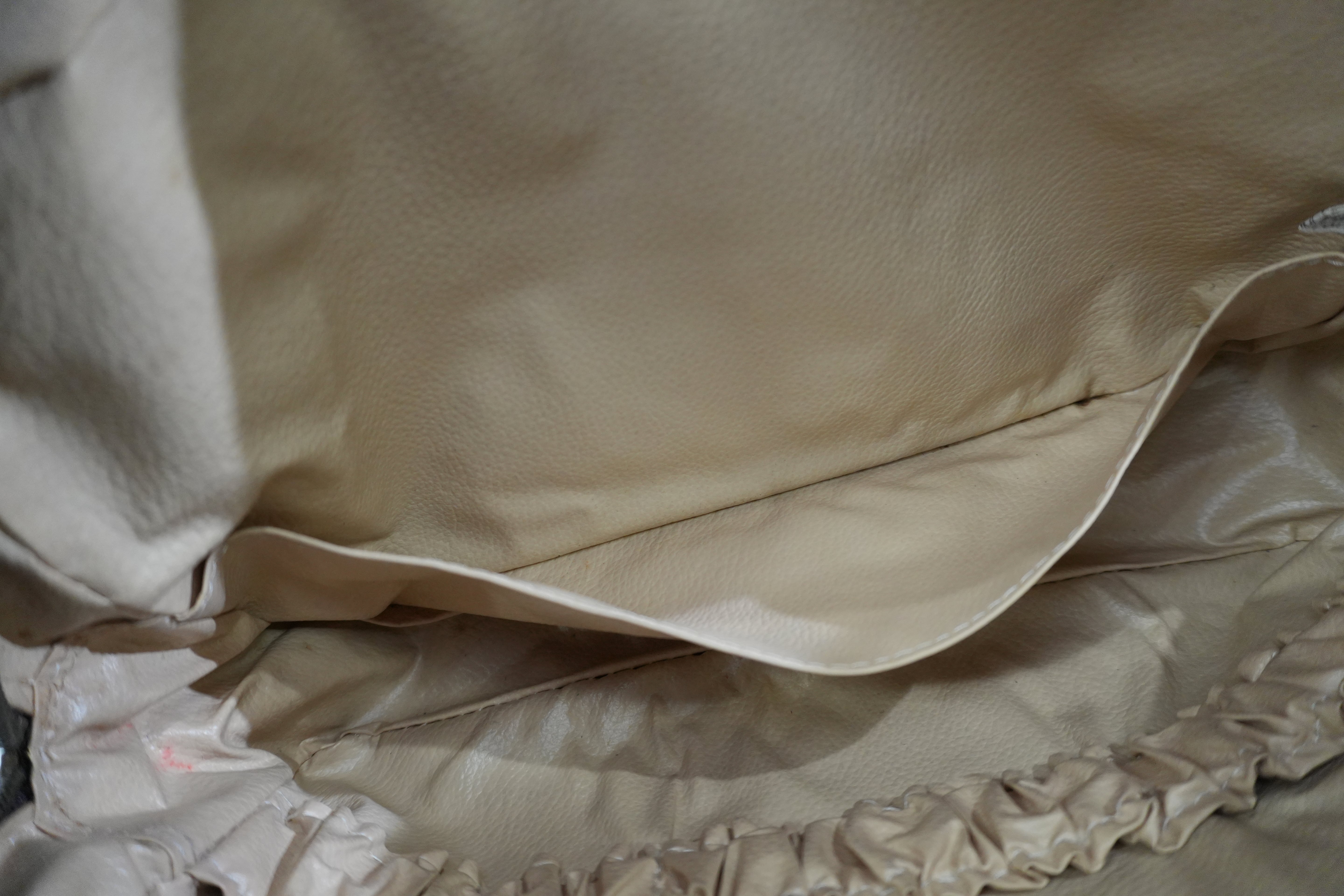 Pre-owned Louis Vuitton Monogram Trousse 28 Pouch