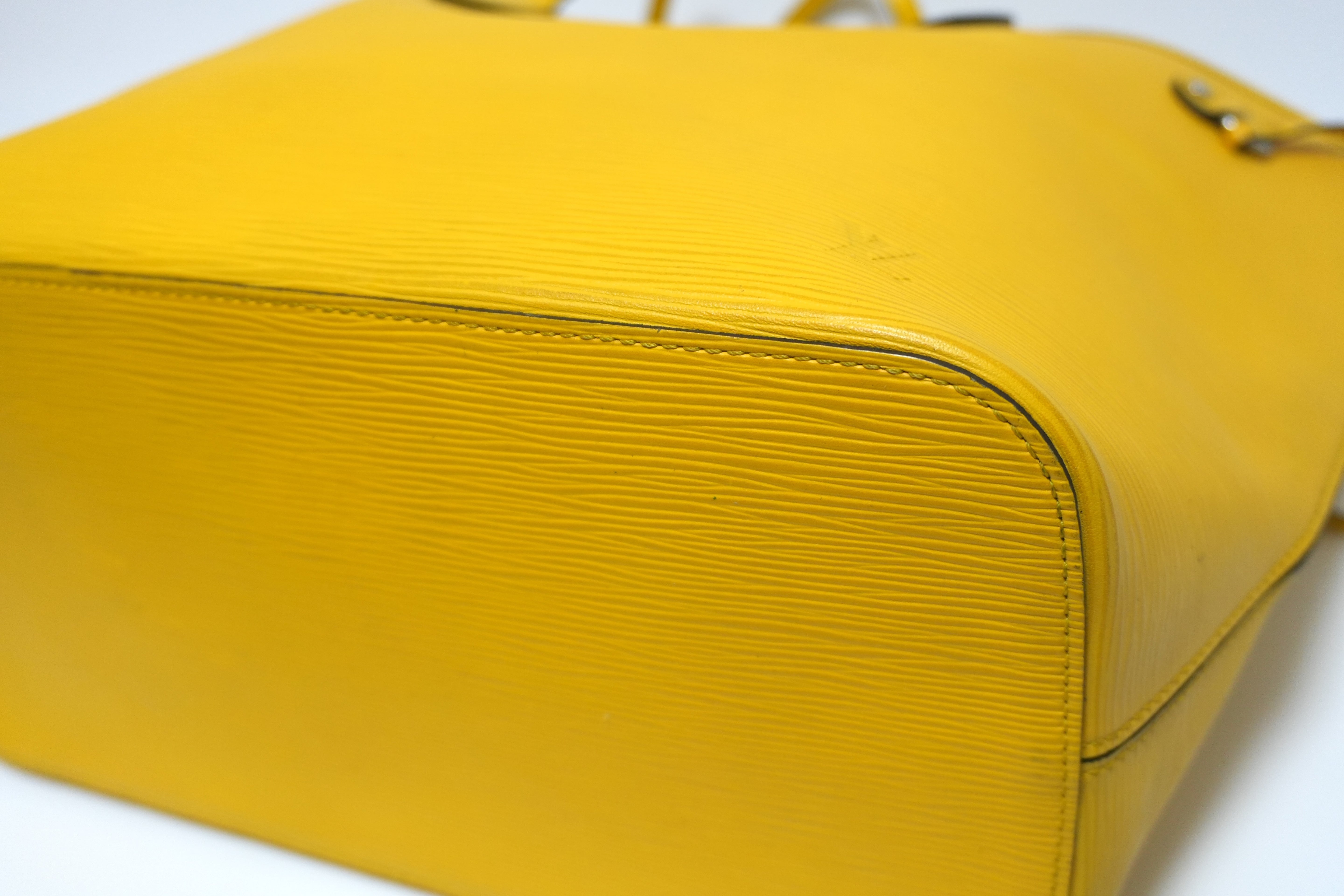 Louis Vuitton Epin Neverfull MM Shoulder Tote Bag Yellow Used