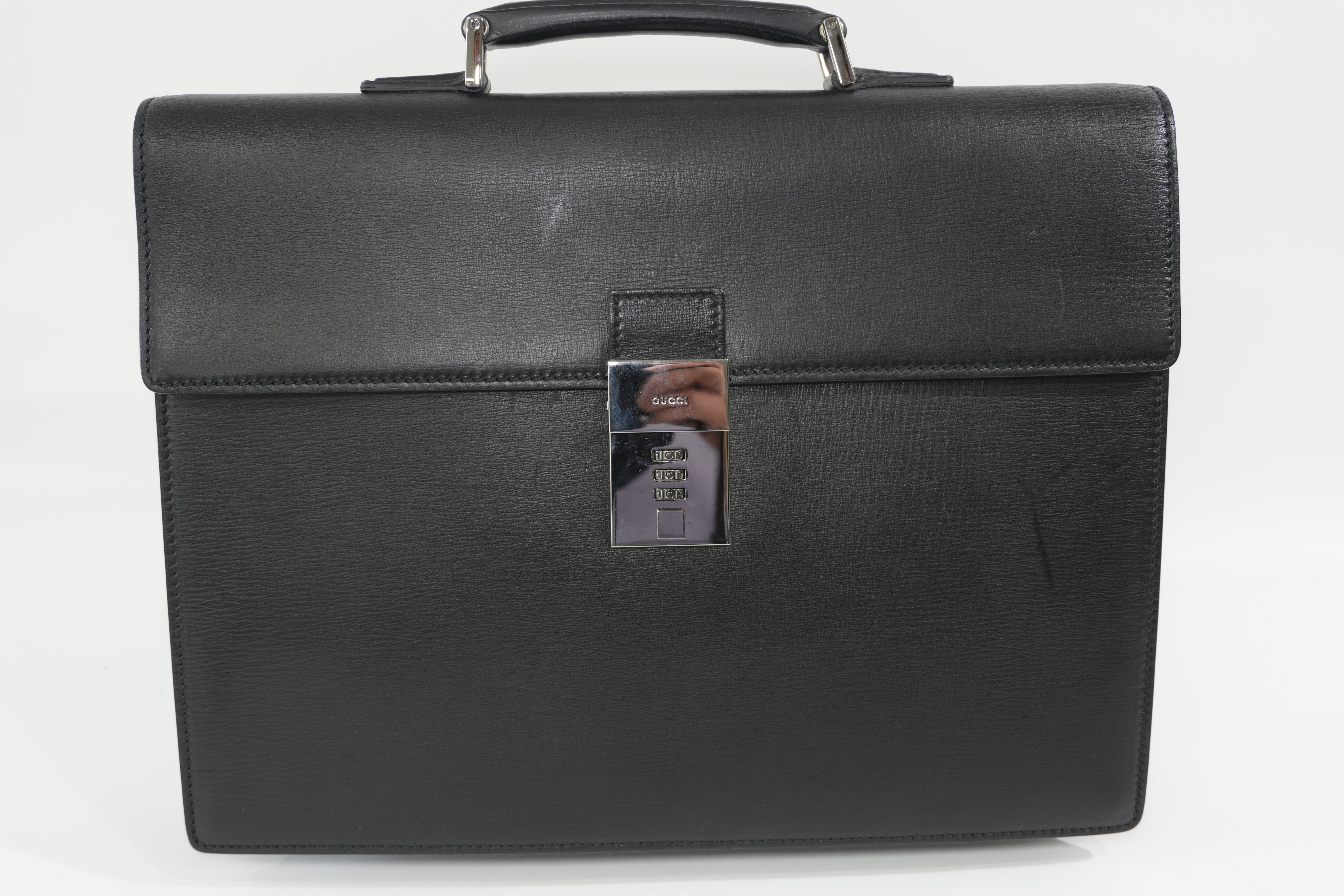 Pre-owned Gucci Combination Lock Briefcase Black