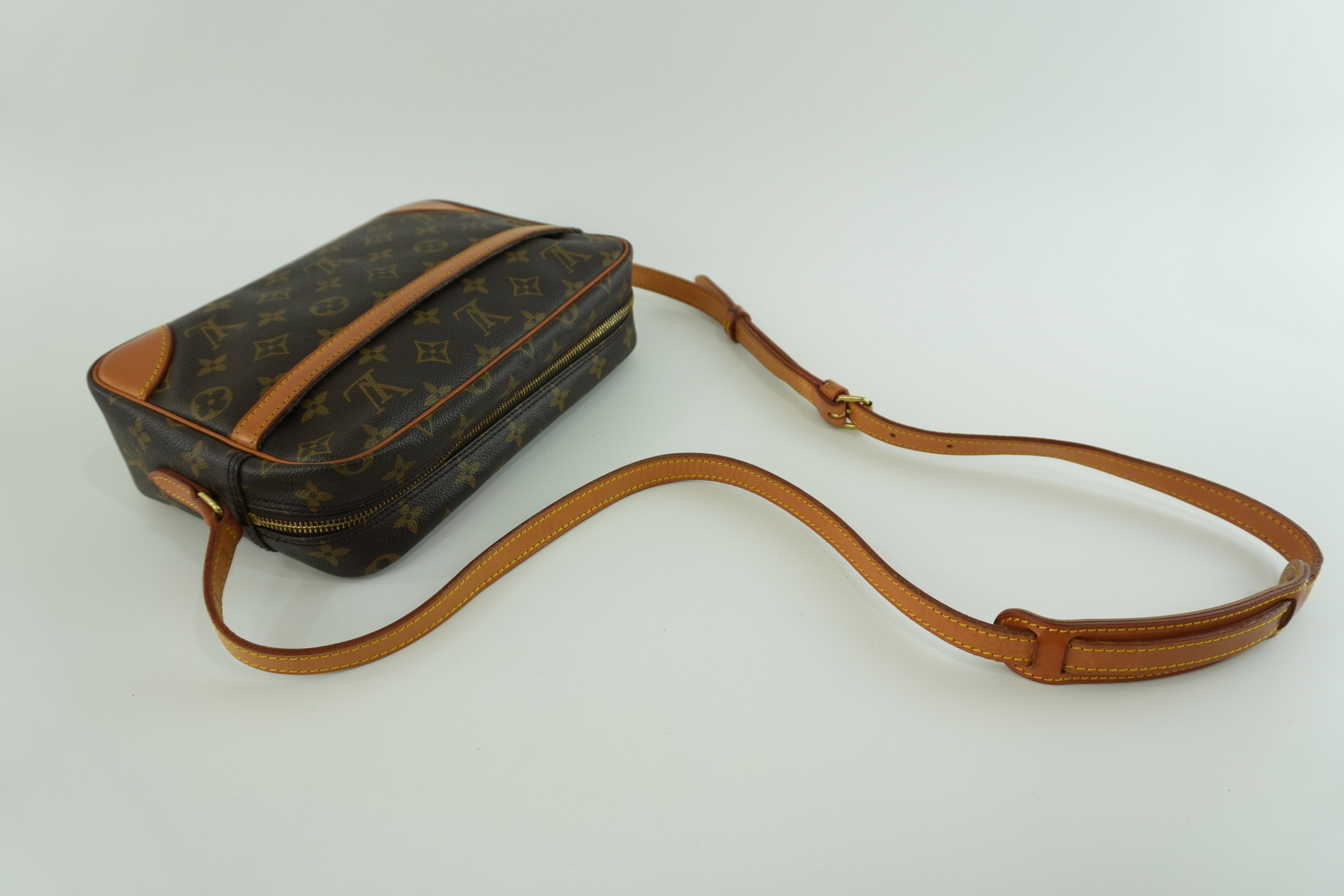 Louis Vuitton Trocadero Shoulder Bag Used