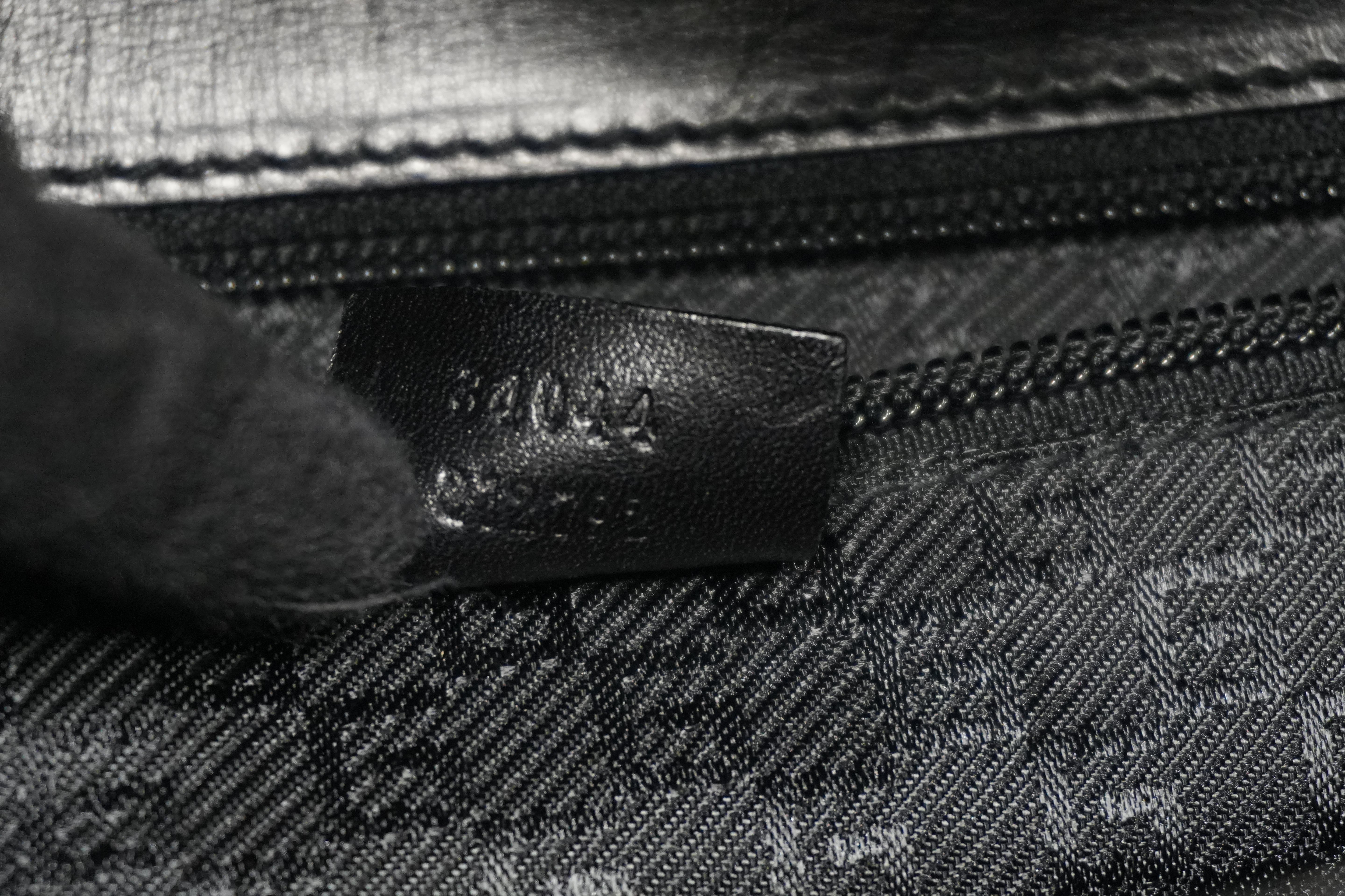 Pre-owned Gucci Combination Lock Briefcase Black