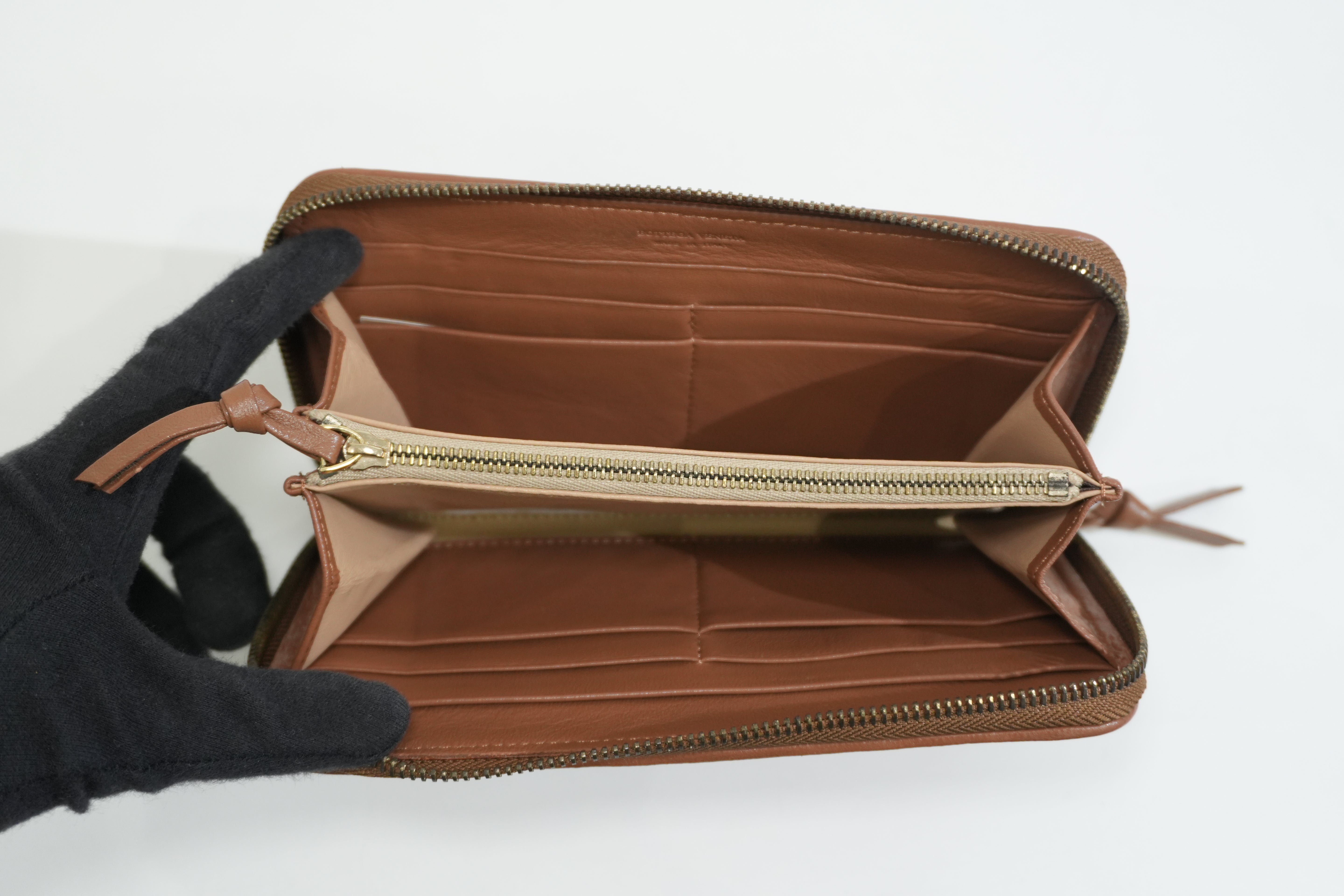 Pre-owned Bottega Intercciato Zippy Long Wallet Brown