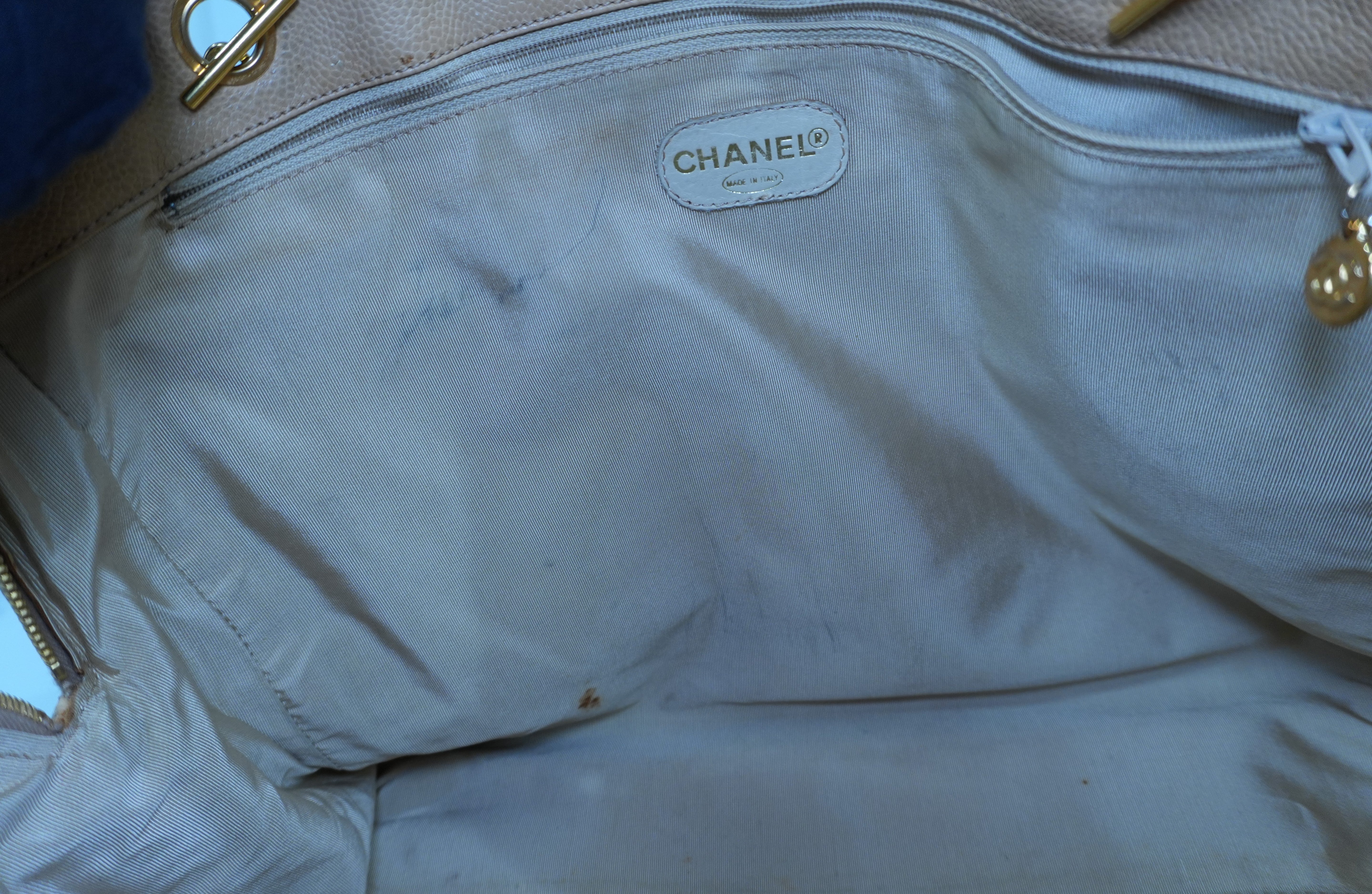 Pre-loved Chanel Caviar Skin Matelasse Coco Mark Tote Bag Beige