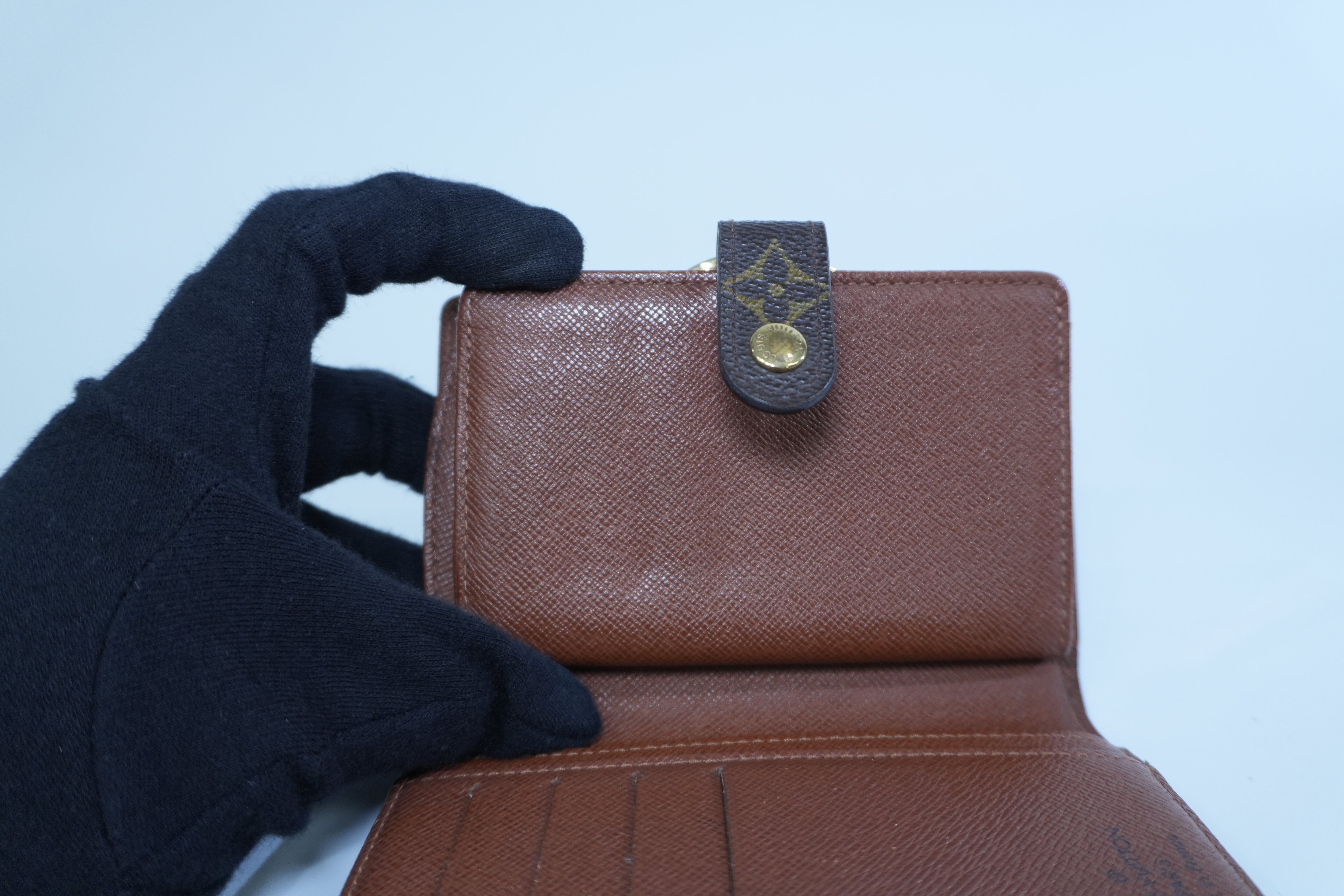 Pre-owned Louis Vuitton Monogram Kisslock Wallet