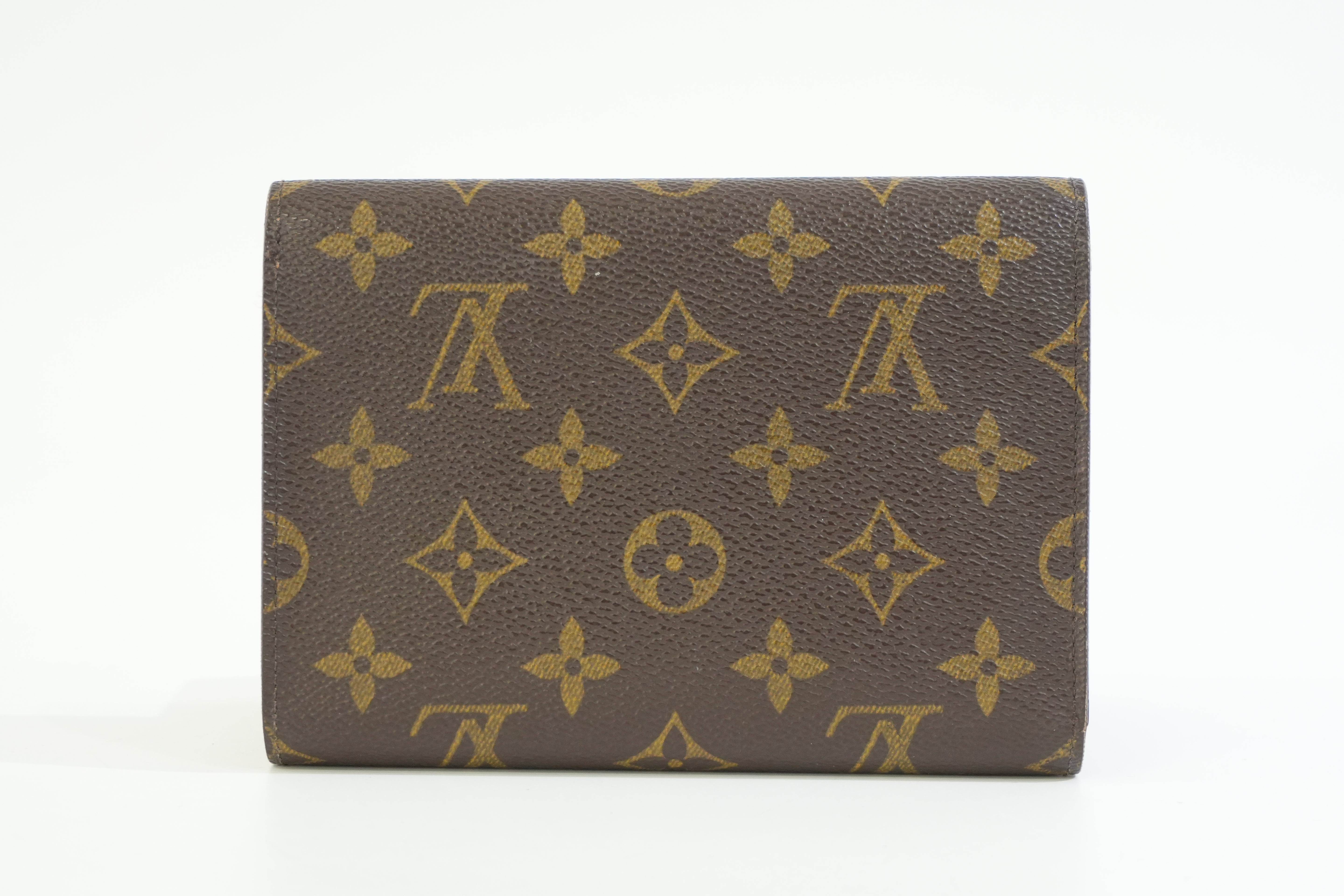 Pre-owned Louis Vuitton Monogram Short Wallet