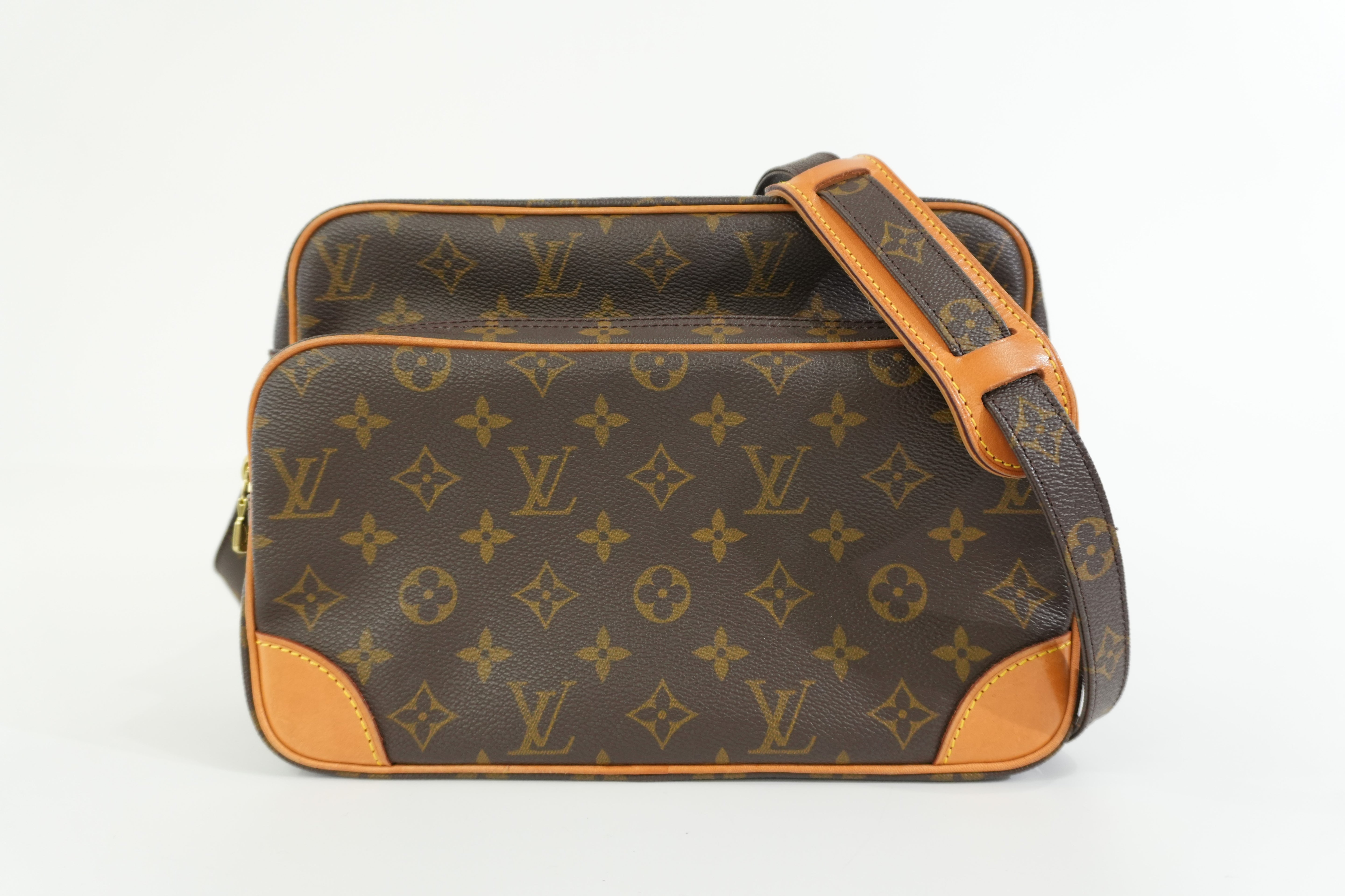 Pre-owned Louis Vuitton Monogram Nile Shoulder Bag