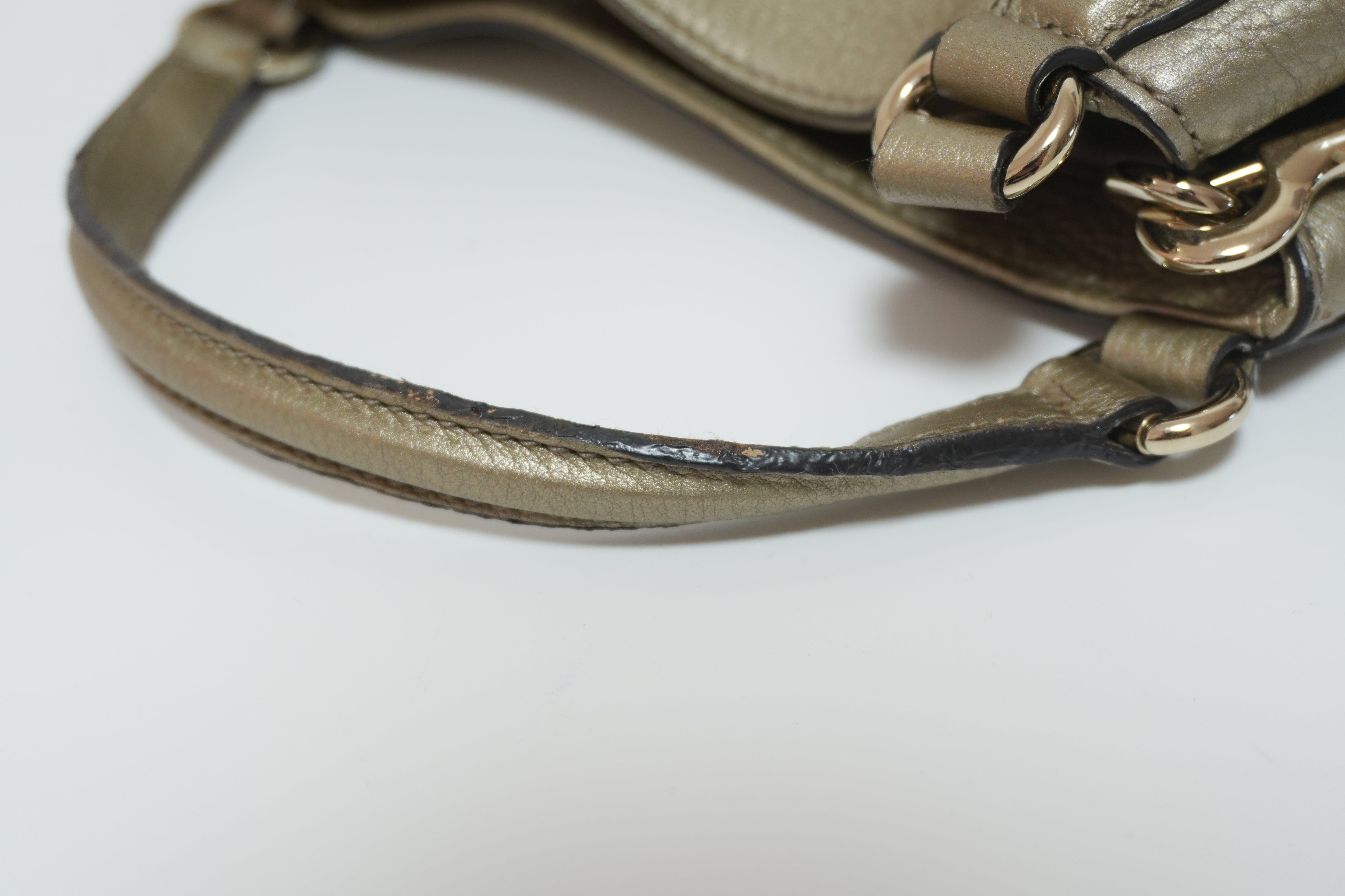 グッチ ソーホー メタリック 2way ショルダーバッグ シルバー 中古