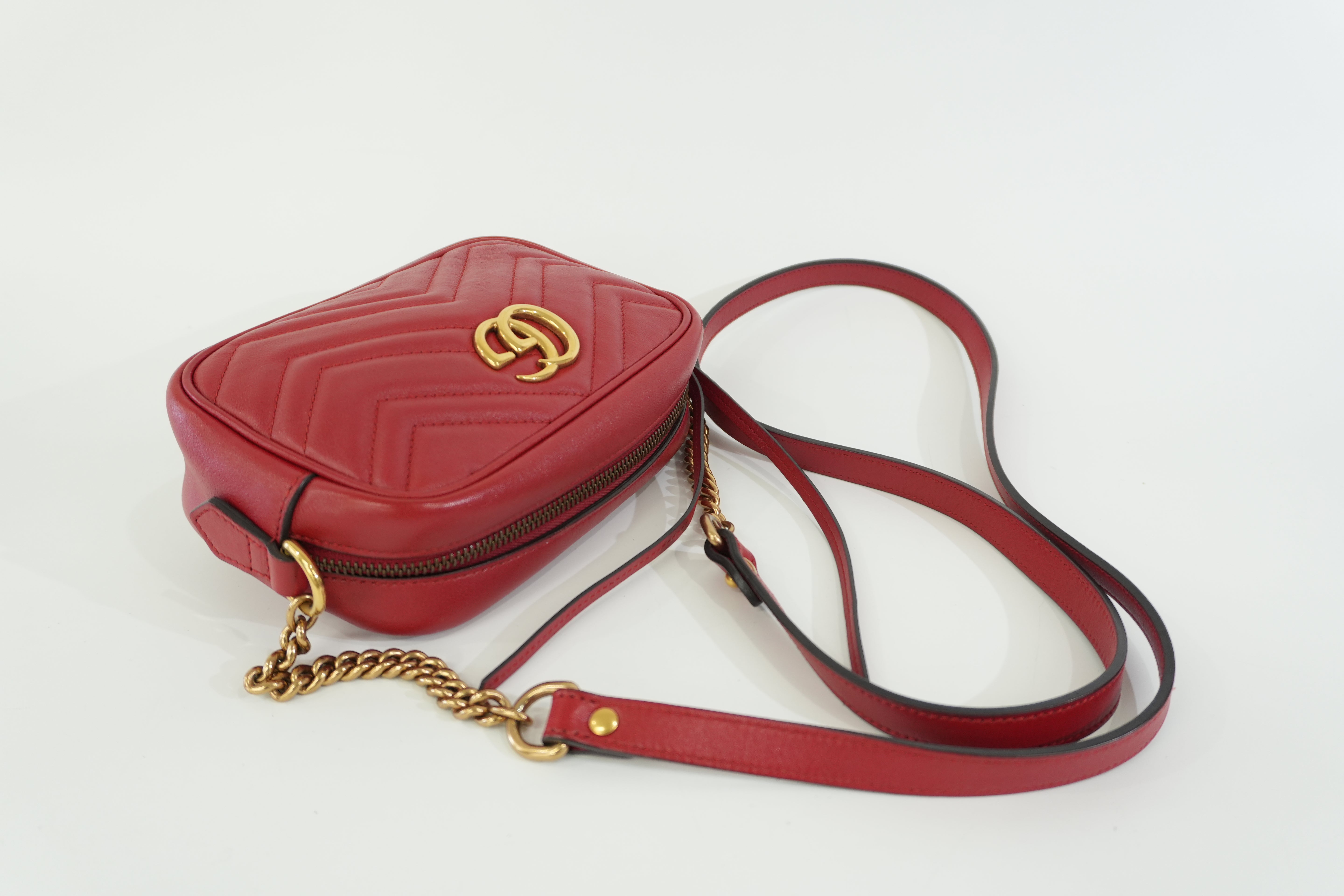 Pre-owned Gucci Marmont Chain Shoulder Bag Red