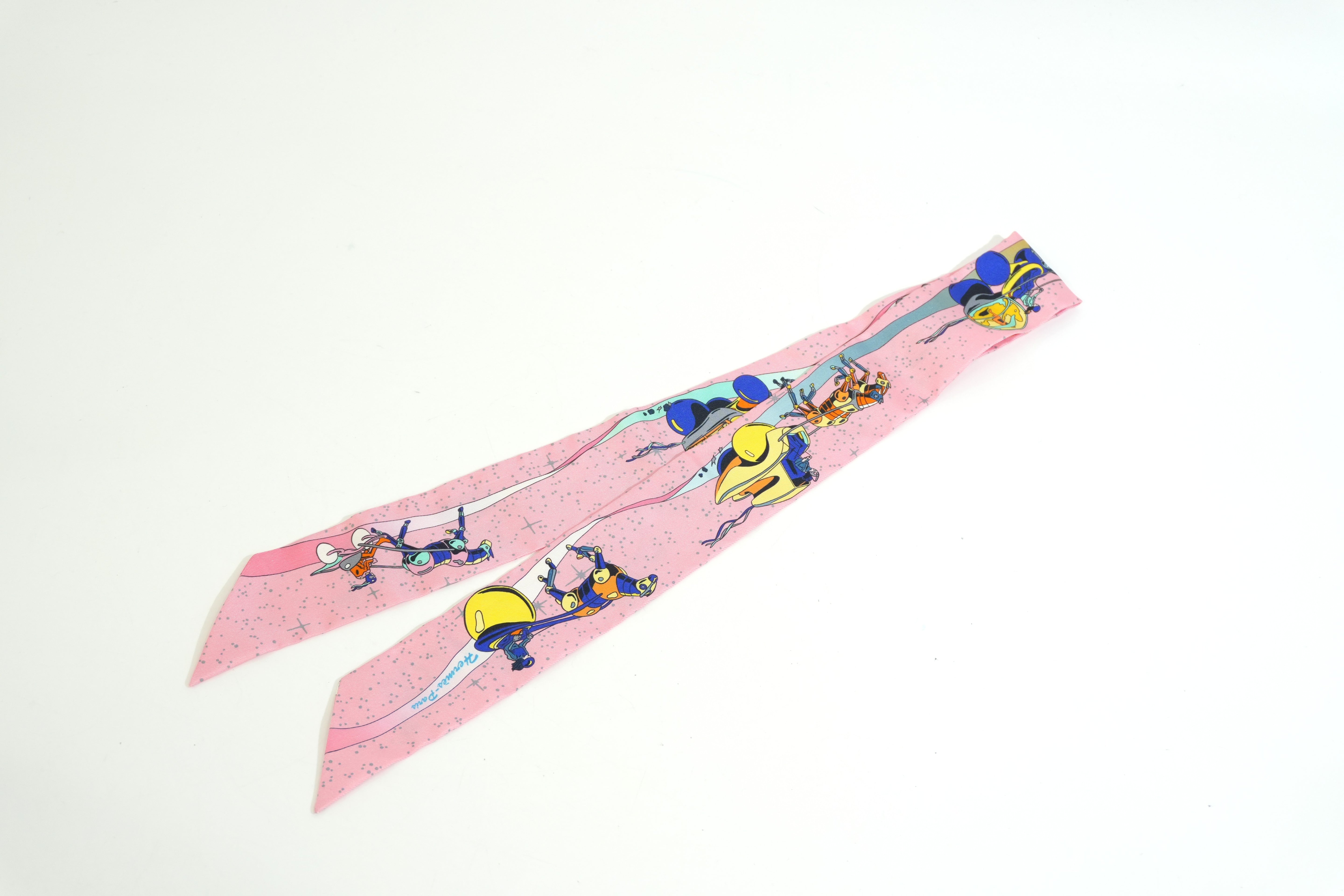 Pre-owned Hermes Silk Twilly Pink