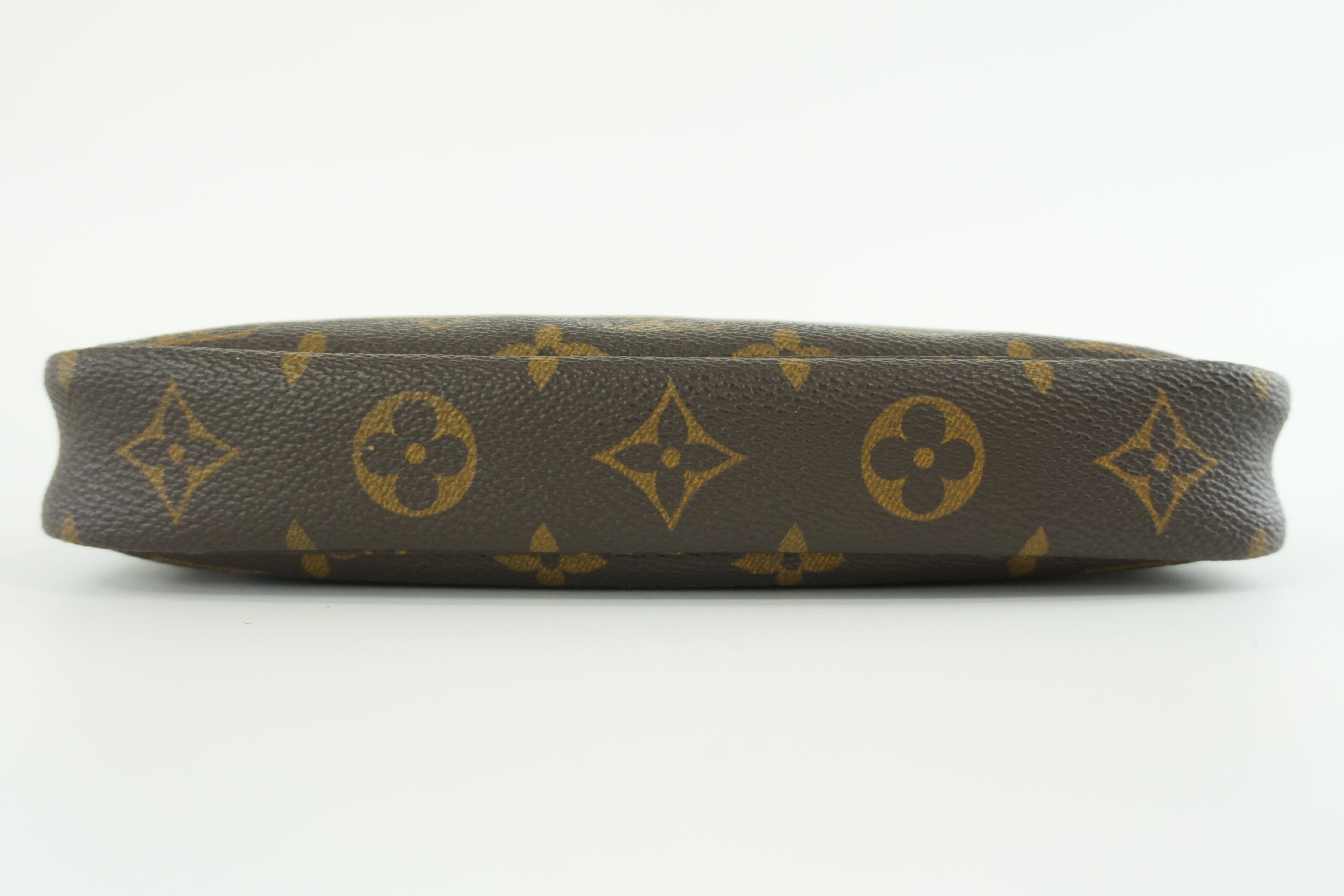 Louis Vuitton Monogram Pochette Accessories Used