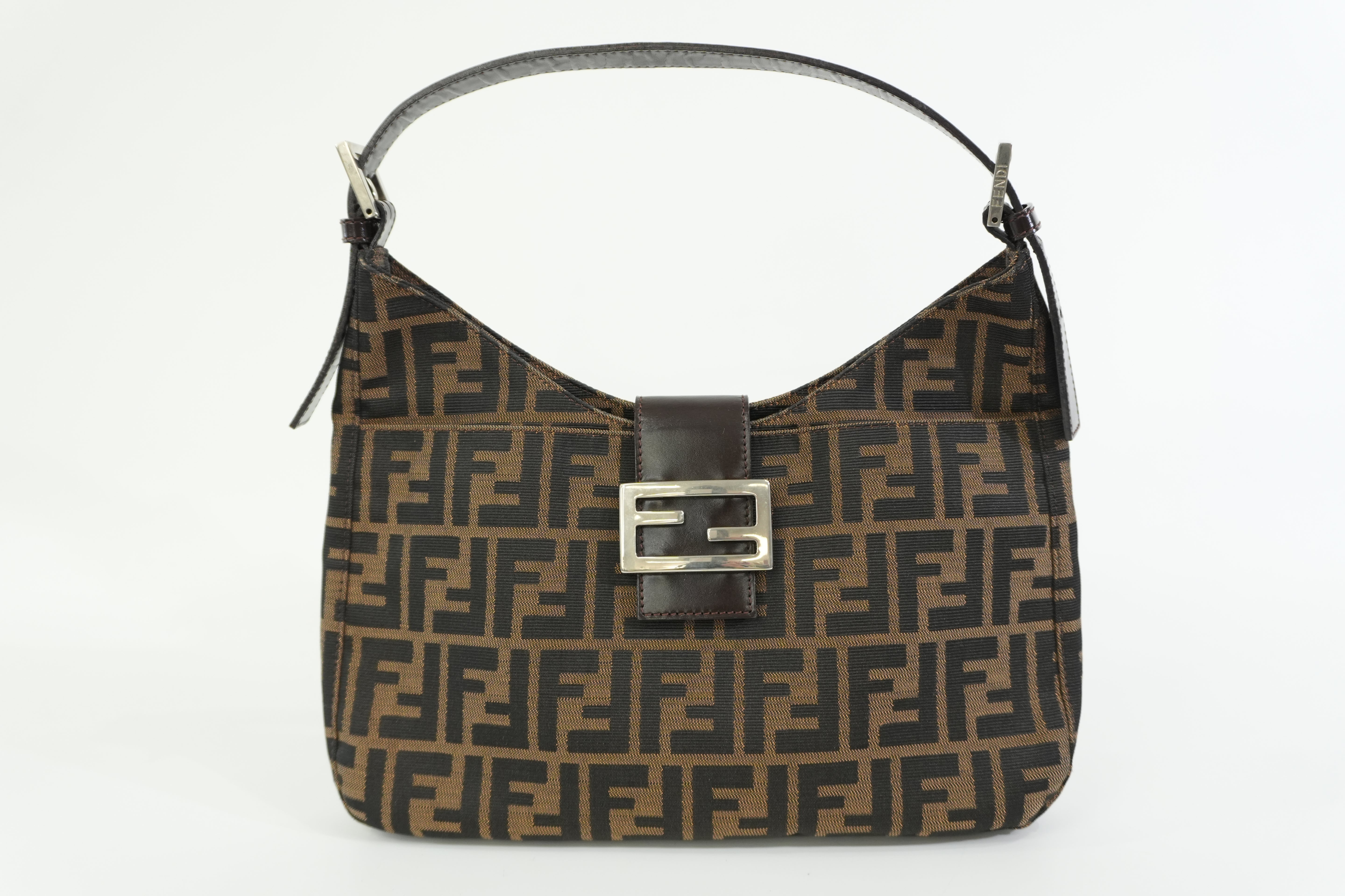 Pre-owned Fendi Zucca Shoulder Bag Brown