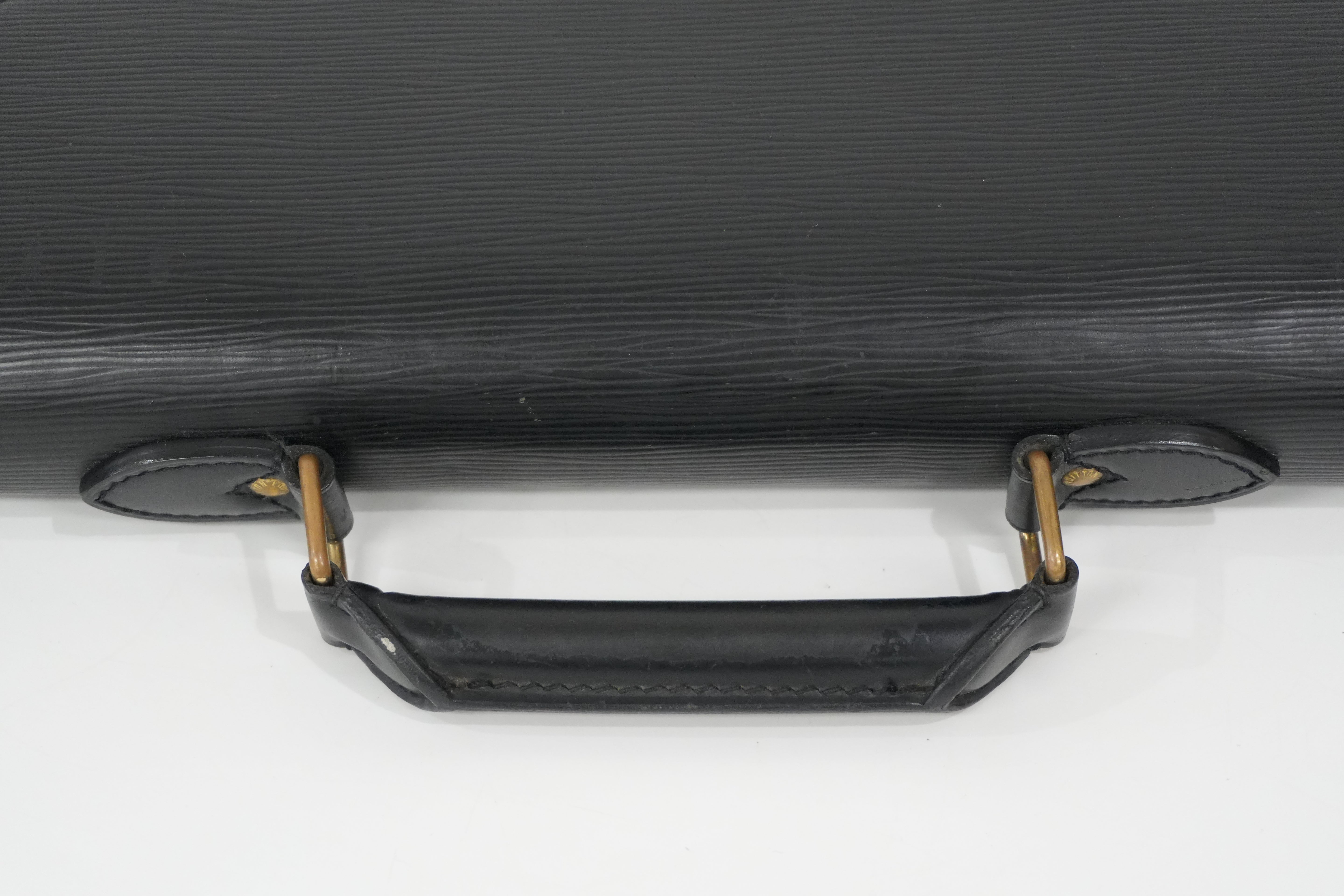 Pre-owned Louis Vuitton Epi Serviette Ambasador Briefcase Black