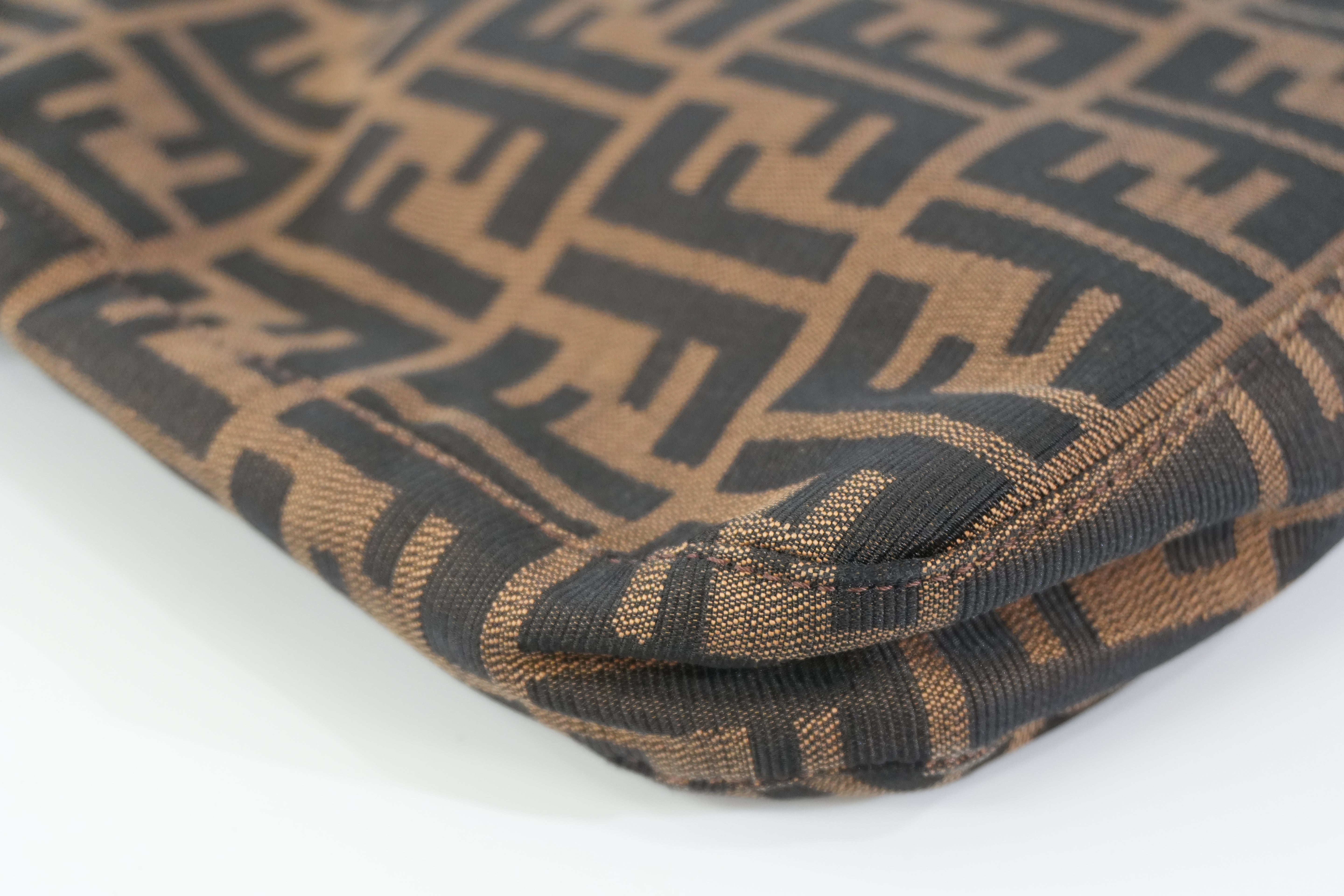 Pre-owned Fendi Zucca Shoulder Bag Brown