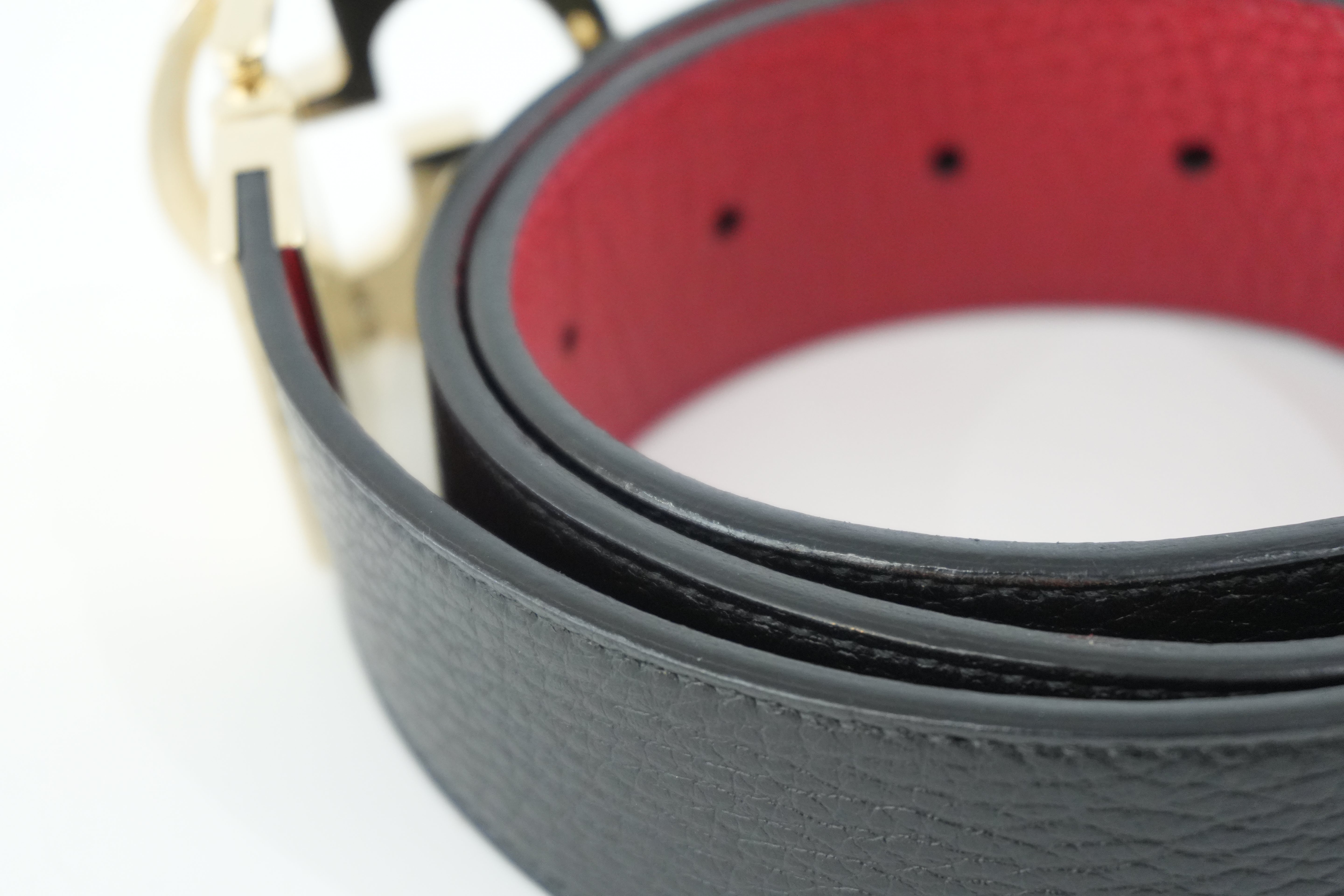 Pre-owned Gucci Interlocking Belt Leather Black and Red