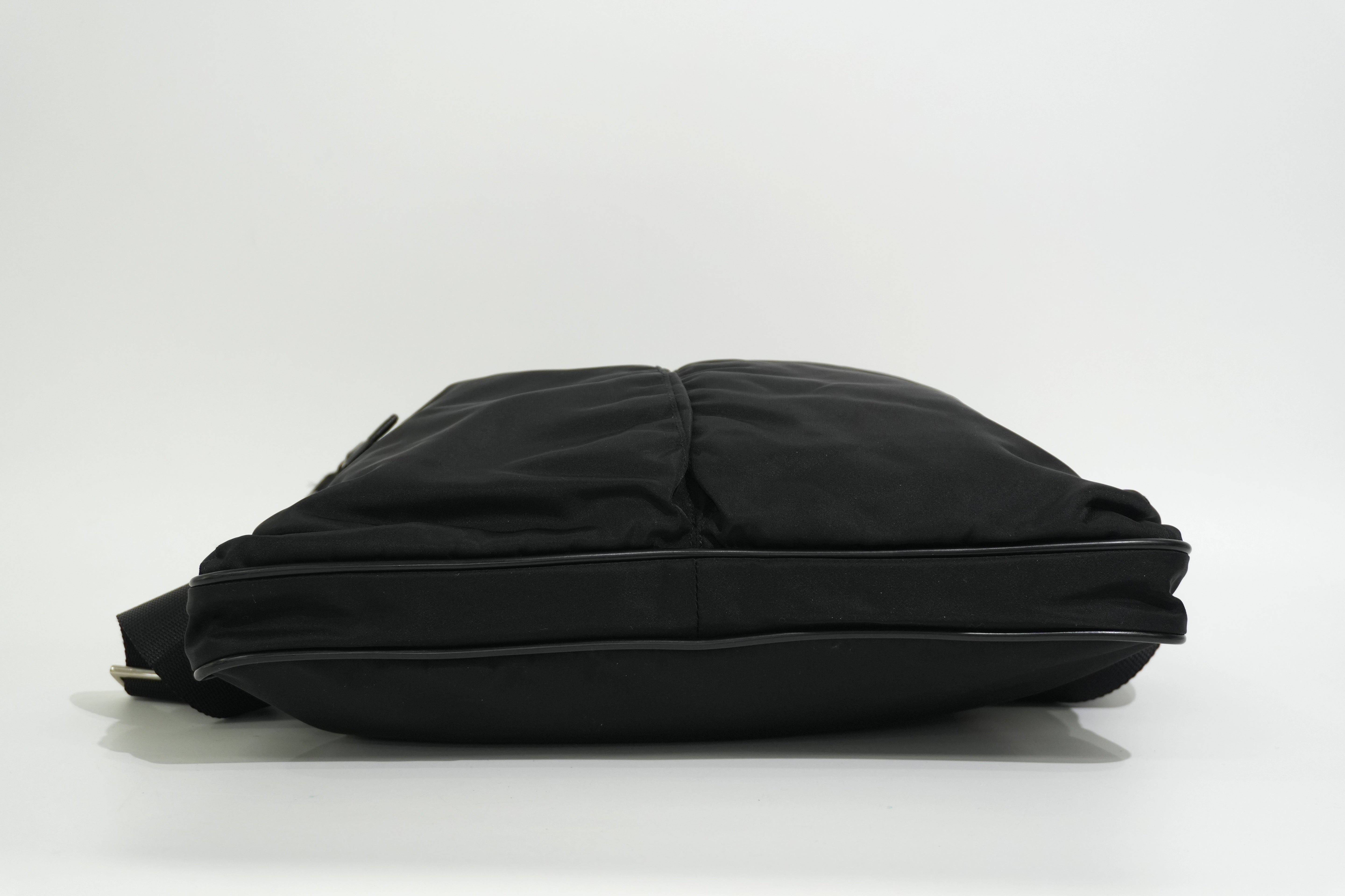 Pre-owned Prada Nylon Crossbody Bag Black