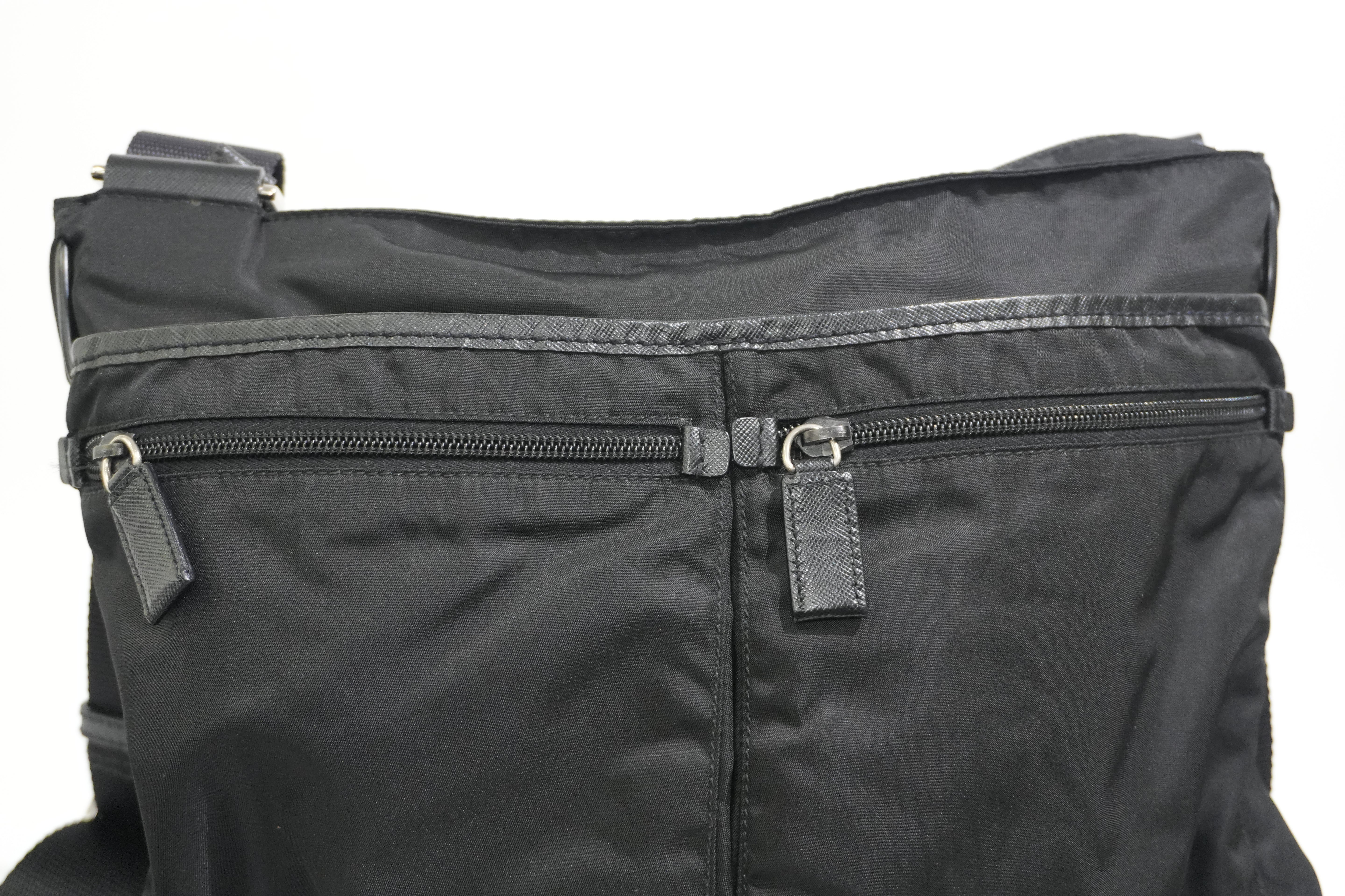 Pre-owned Prada Nylon Crossbody Bag Black