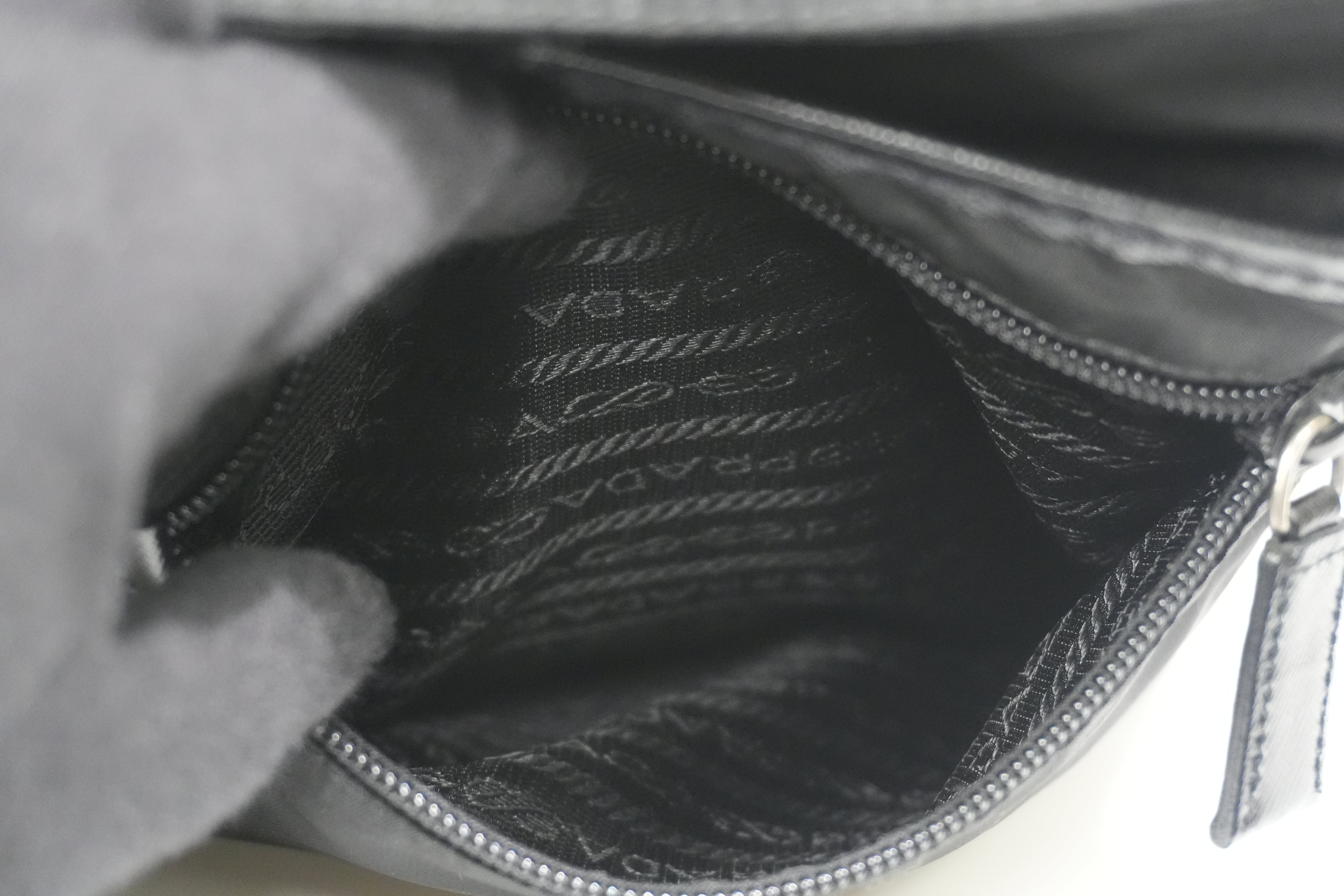 Pre-owned Prada Nylon Crossbody Bag Black