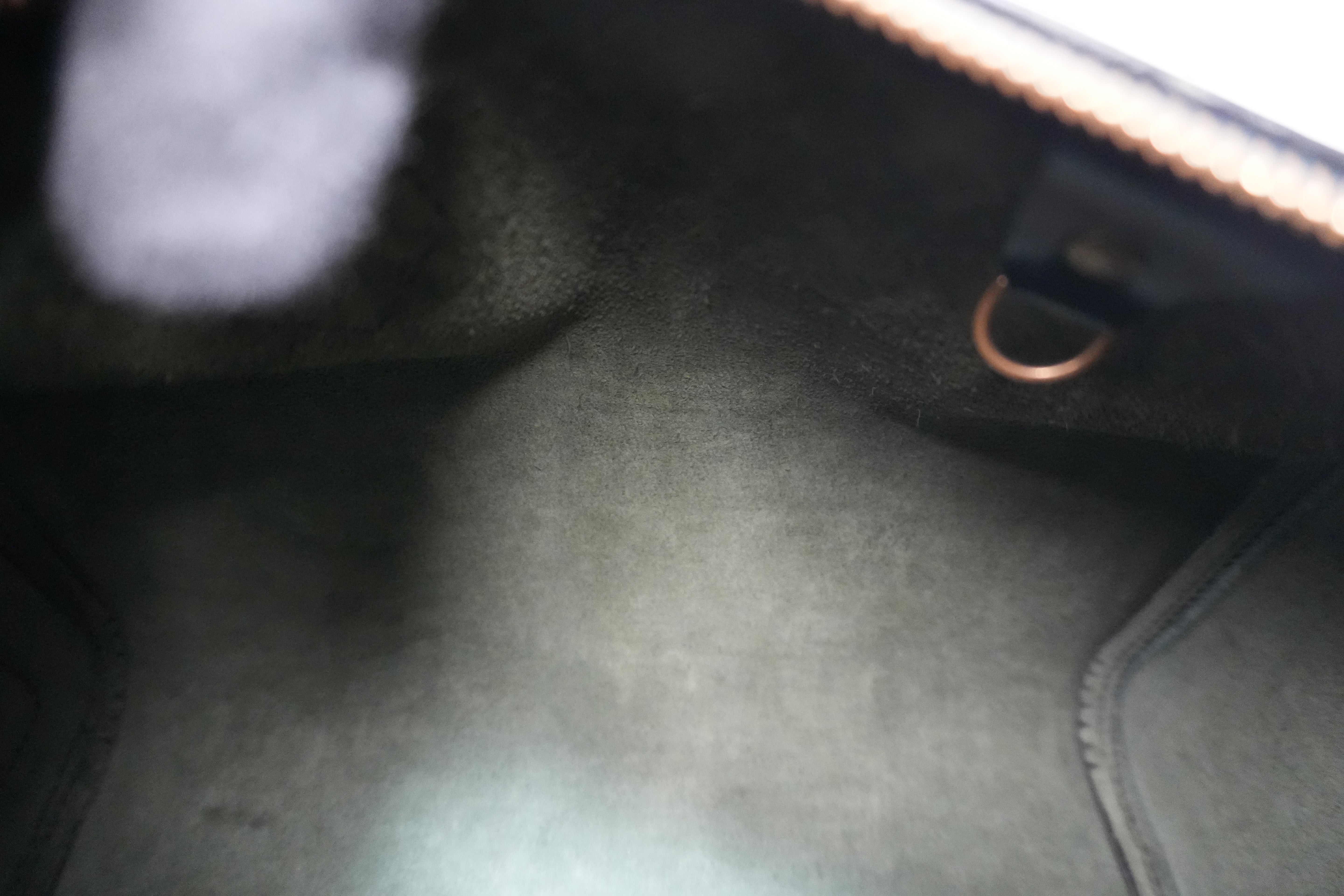 ルイヴィトン エピ スピーディ 25 ハンドバッグ ブラック 中古