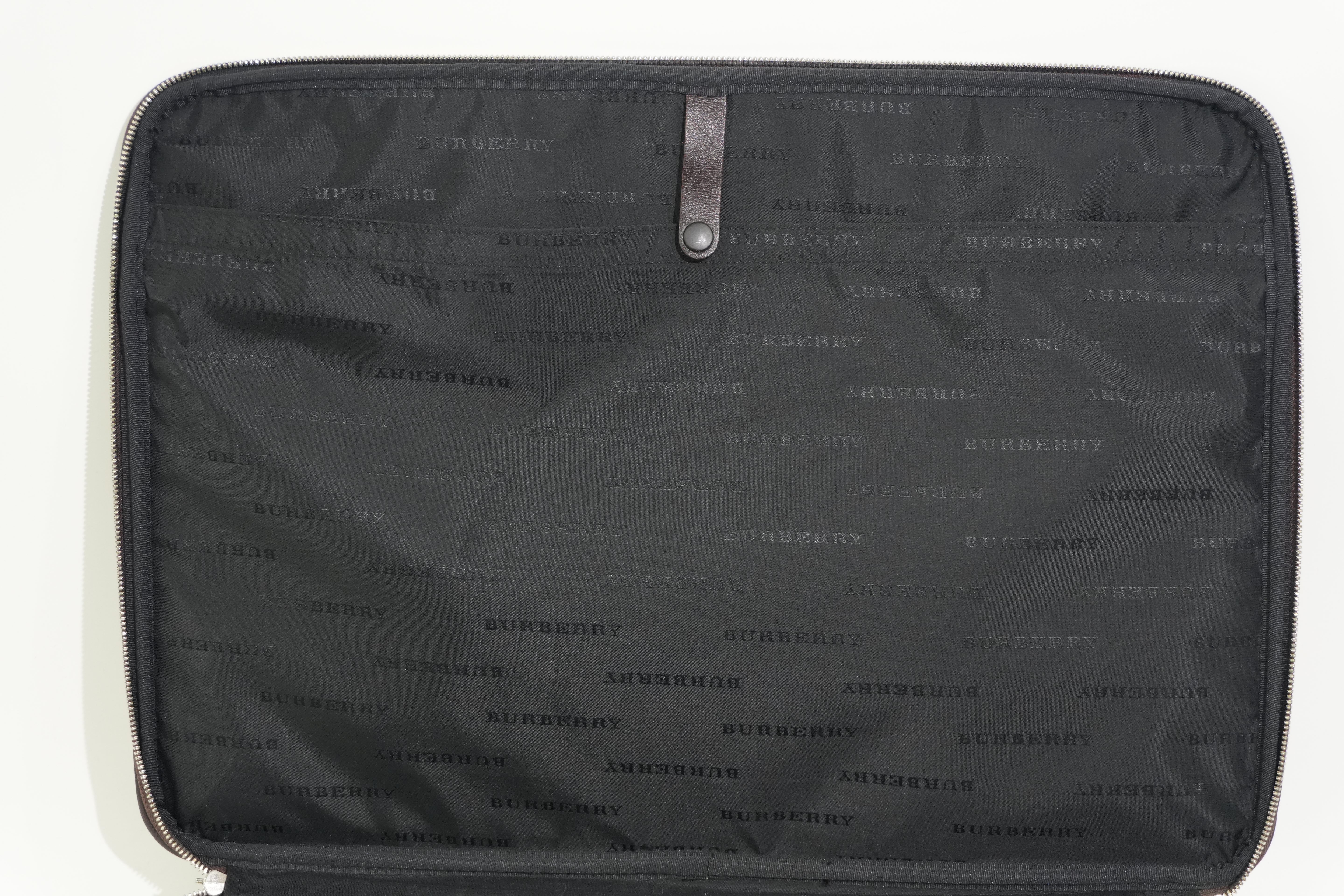 Pre-owned Burberry Nova Check Business Bag Beige