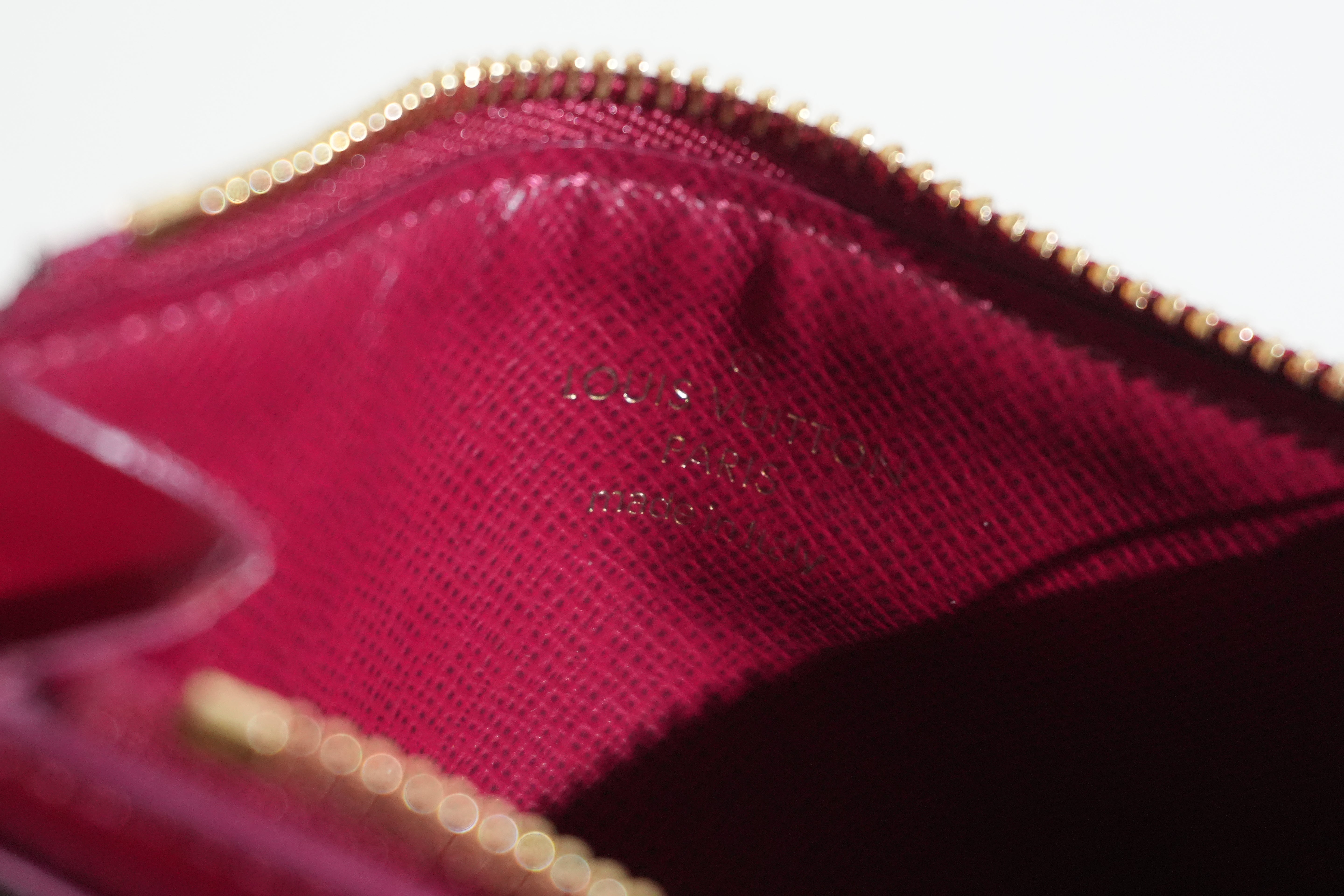 Pre-owned Louis Vuitton Monogram Zippy Card Case Pink