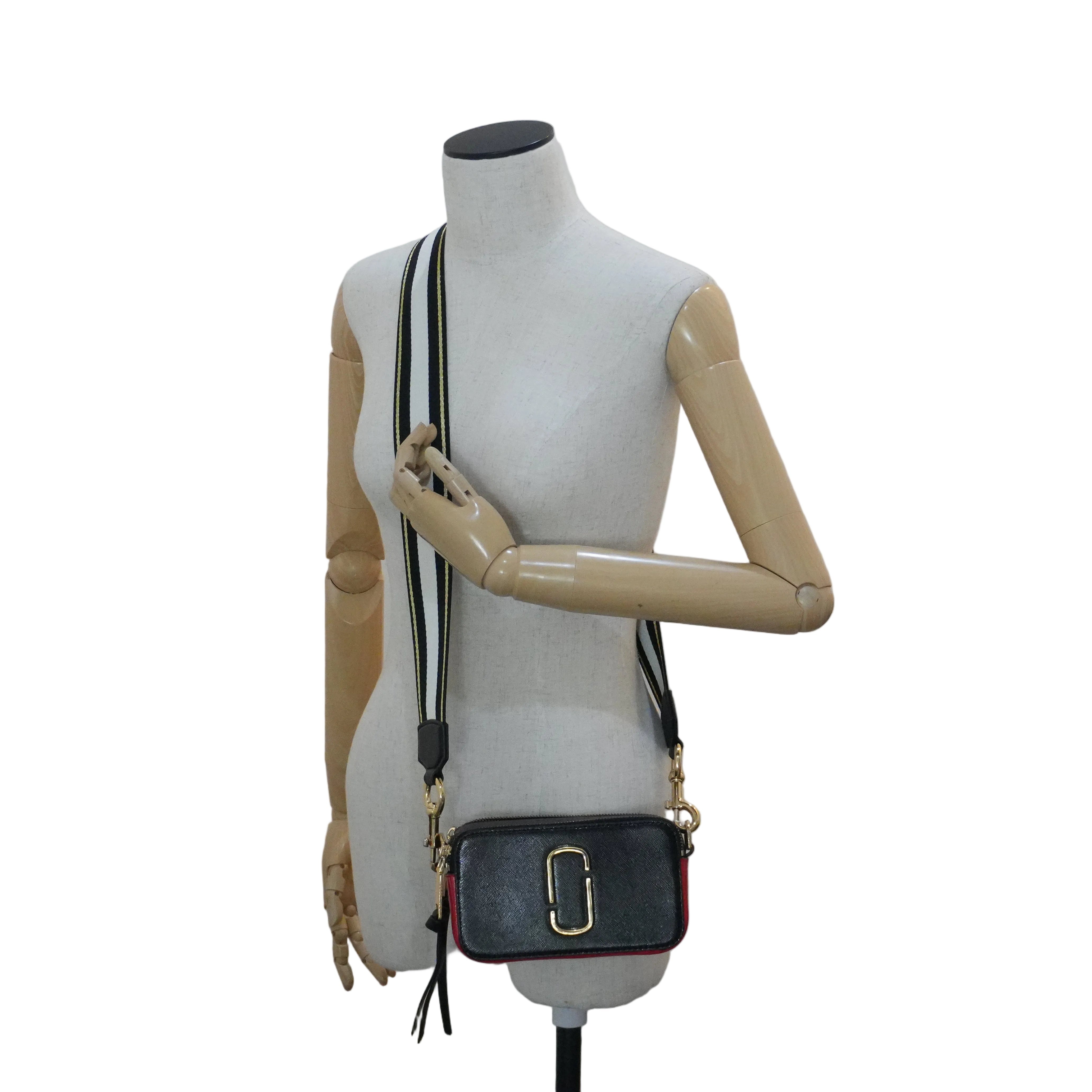 Pre-owned Marc Jacobs Snapshot Bag Black and Red
