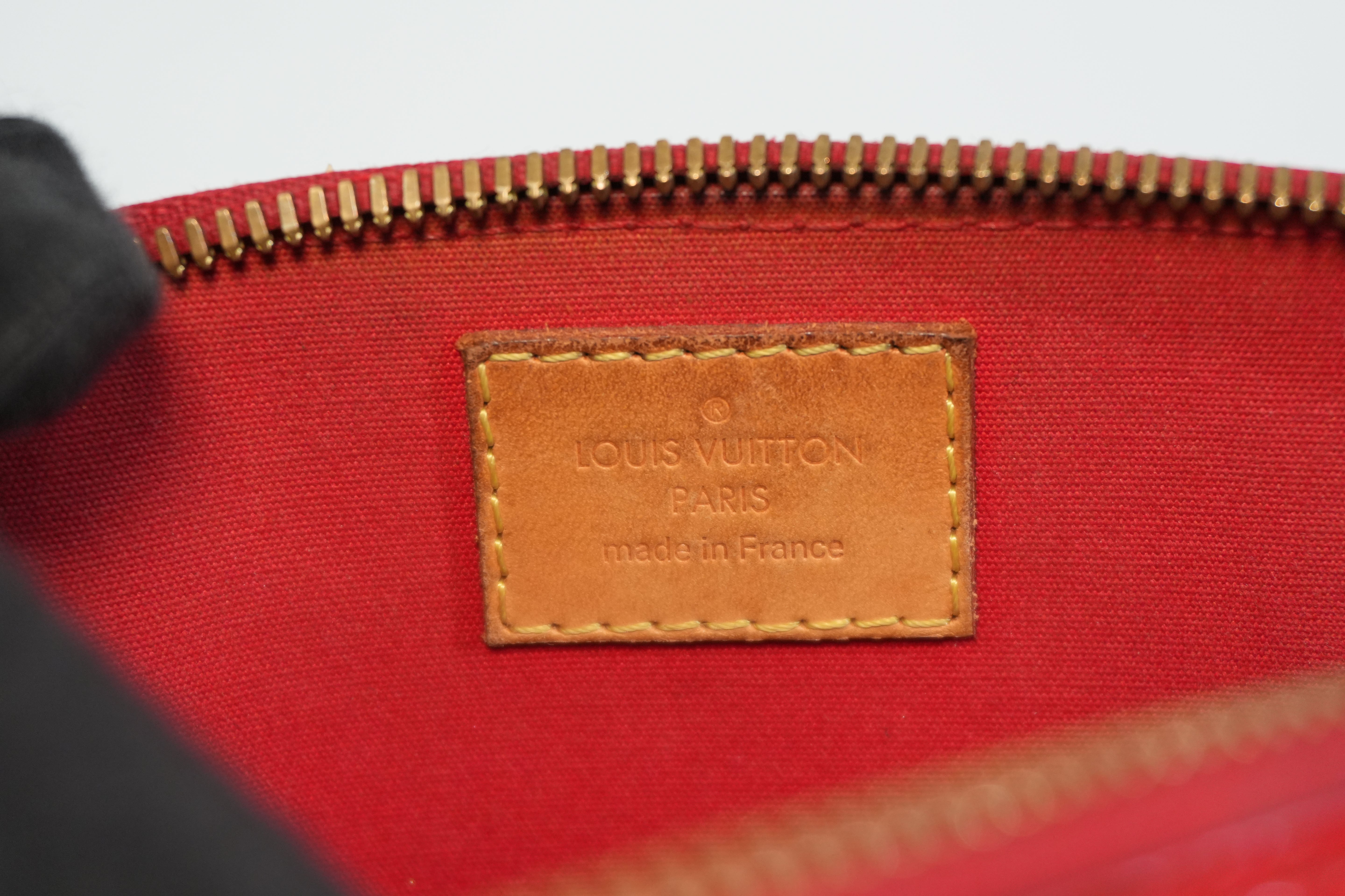 Pre-owned Louis Vuitton Vernis Alma BB Shoulder Bag Red