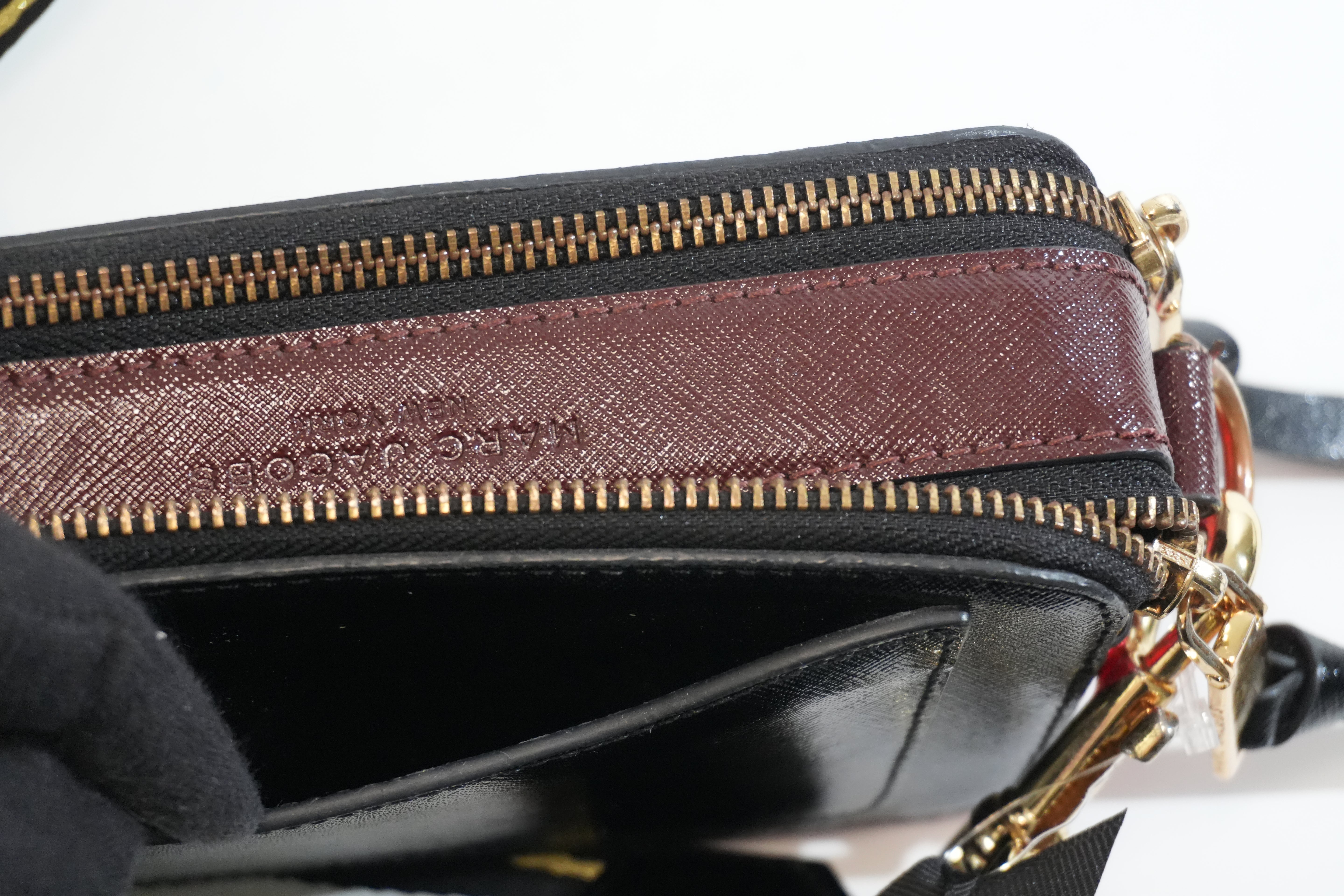 Pre-owned Marc Jacobs Snapshot Bag Black and Red