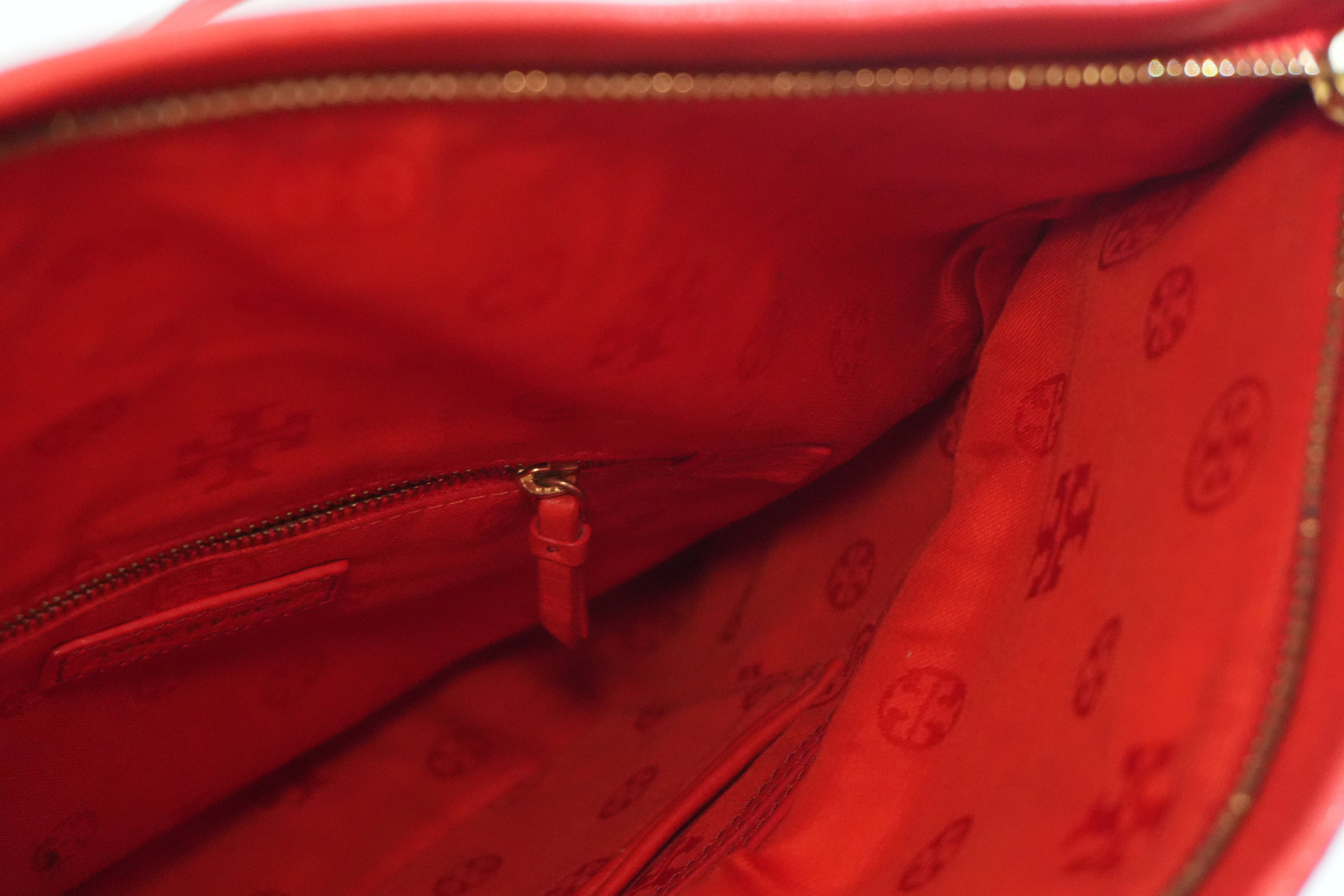 Pre-owned Tory Burch Shoulder Bag Red