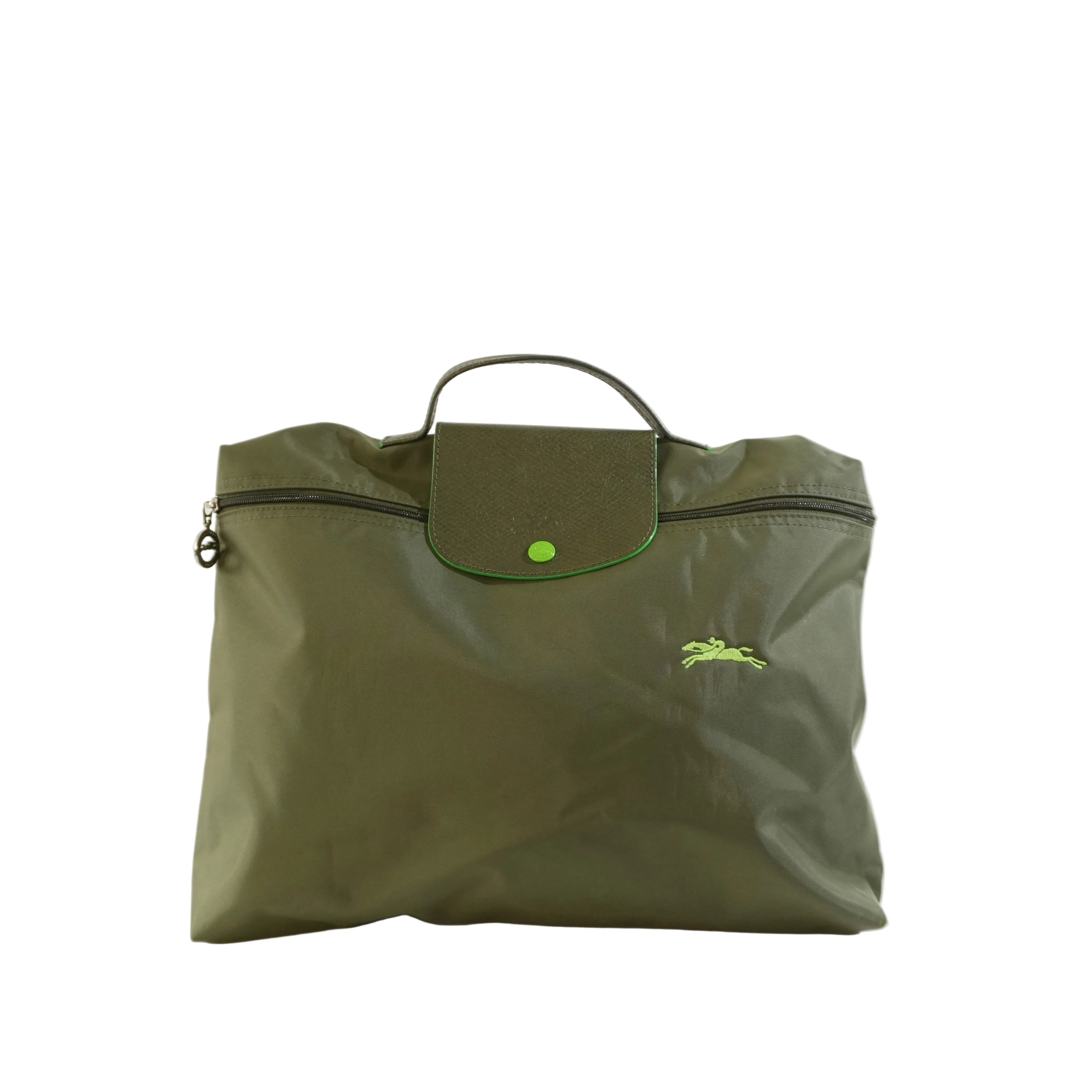 Pre-owned Longchamp Handbag Green