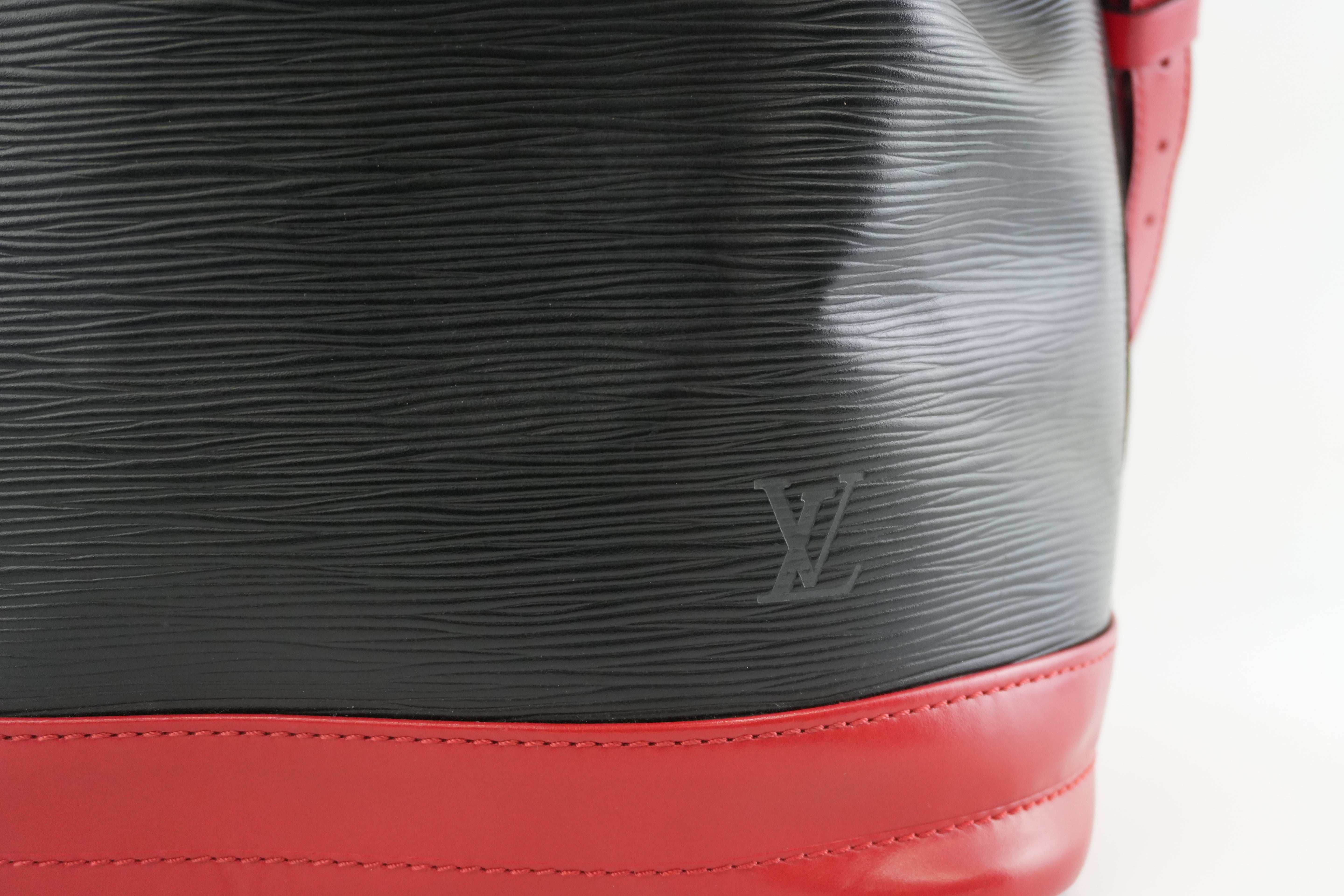Louis Vuitton Noe GM Bucket Bag Epi Black and Red Used