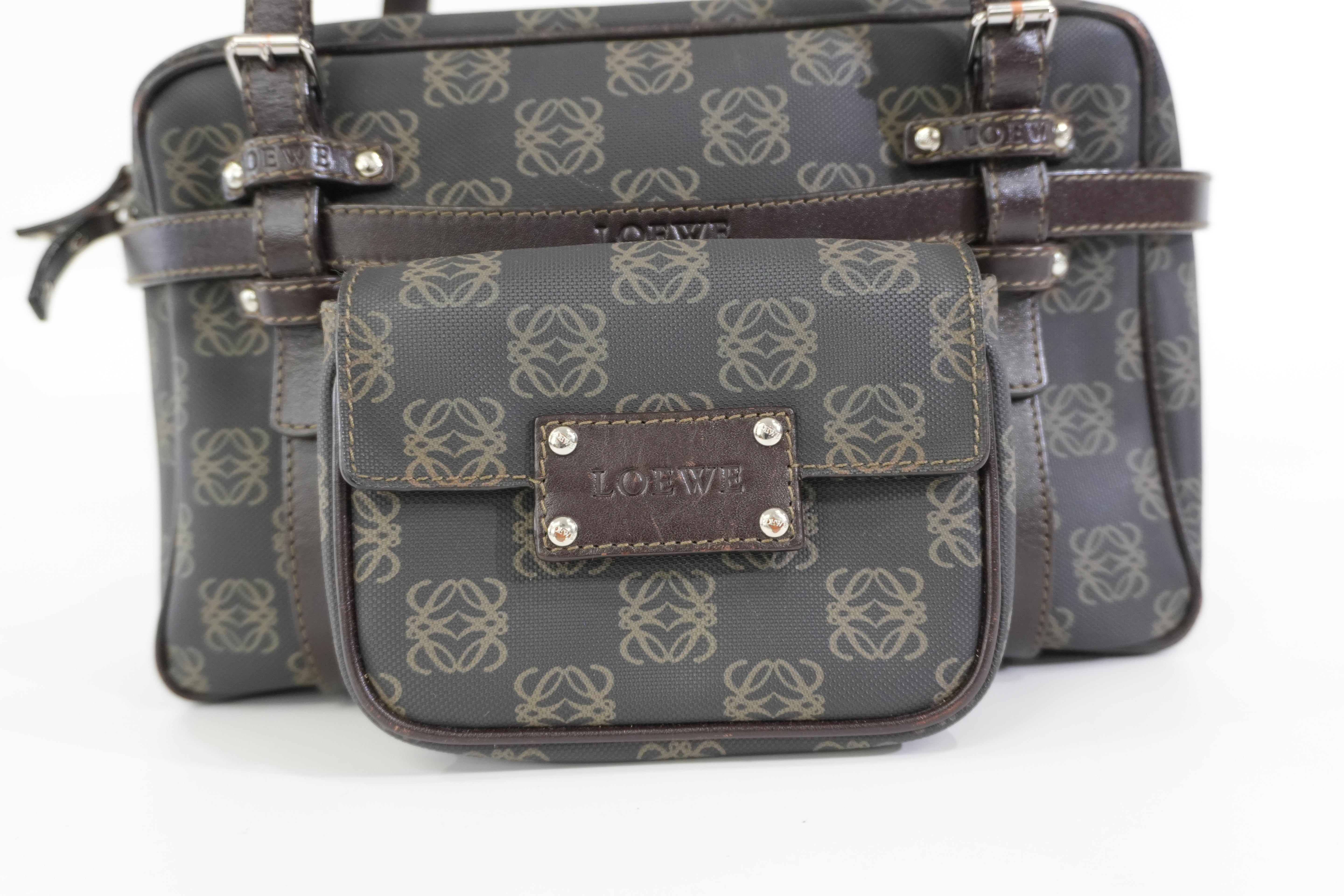 Pre-owned Loewe Analog Handbag with Pouch Black and Brown