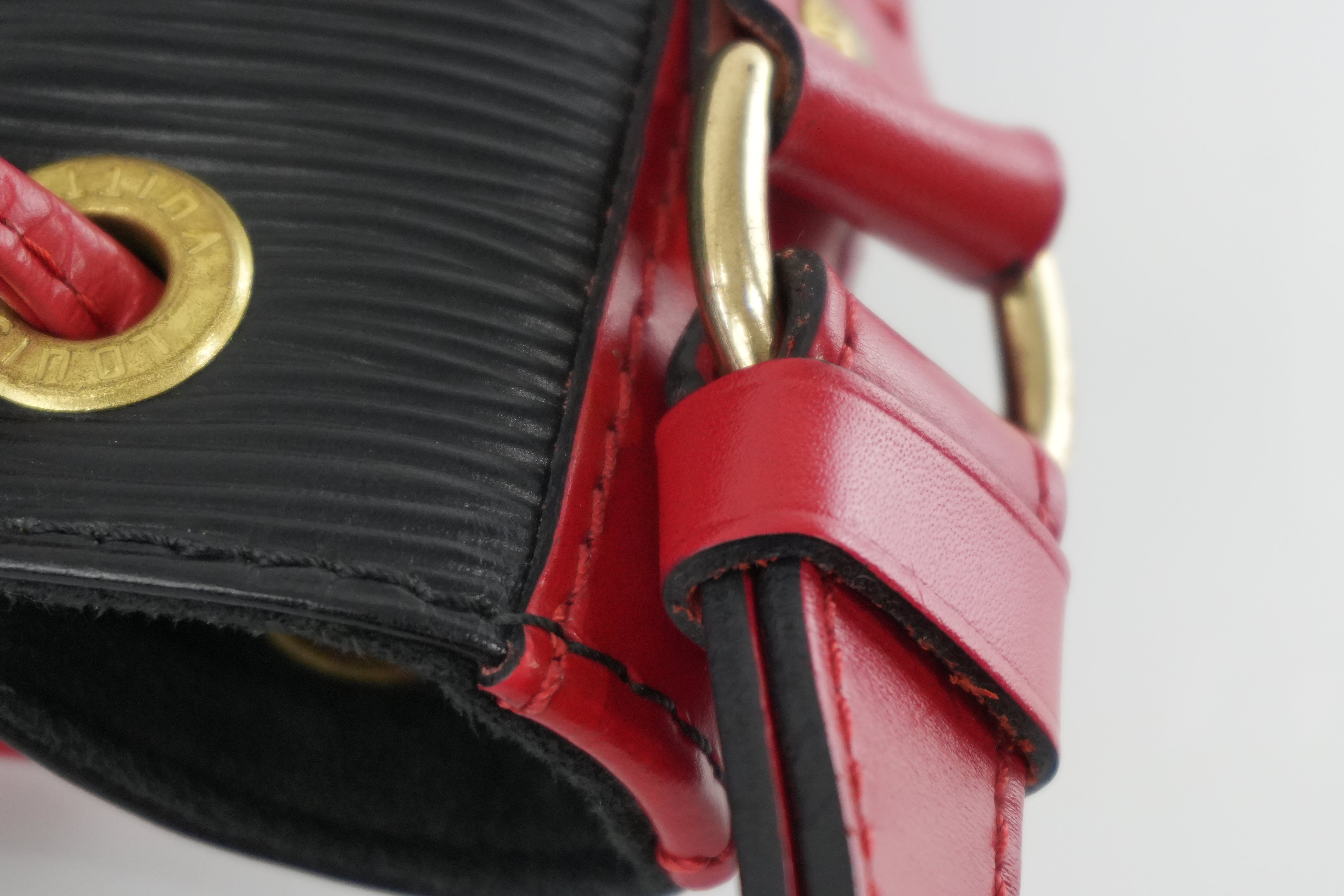 Louis Vuitton Noe GM Bucket Bag Epi Black and Red Used