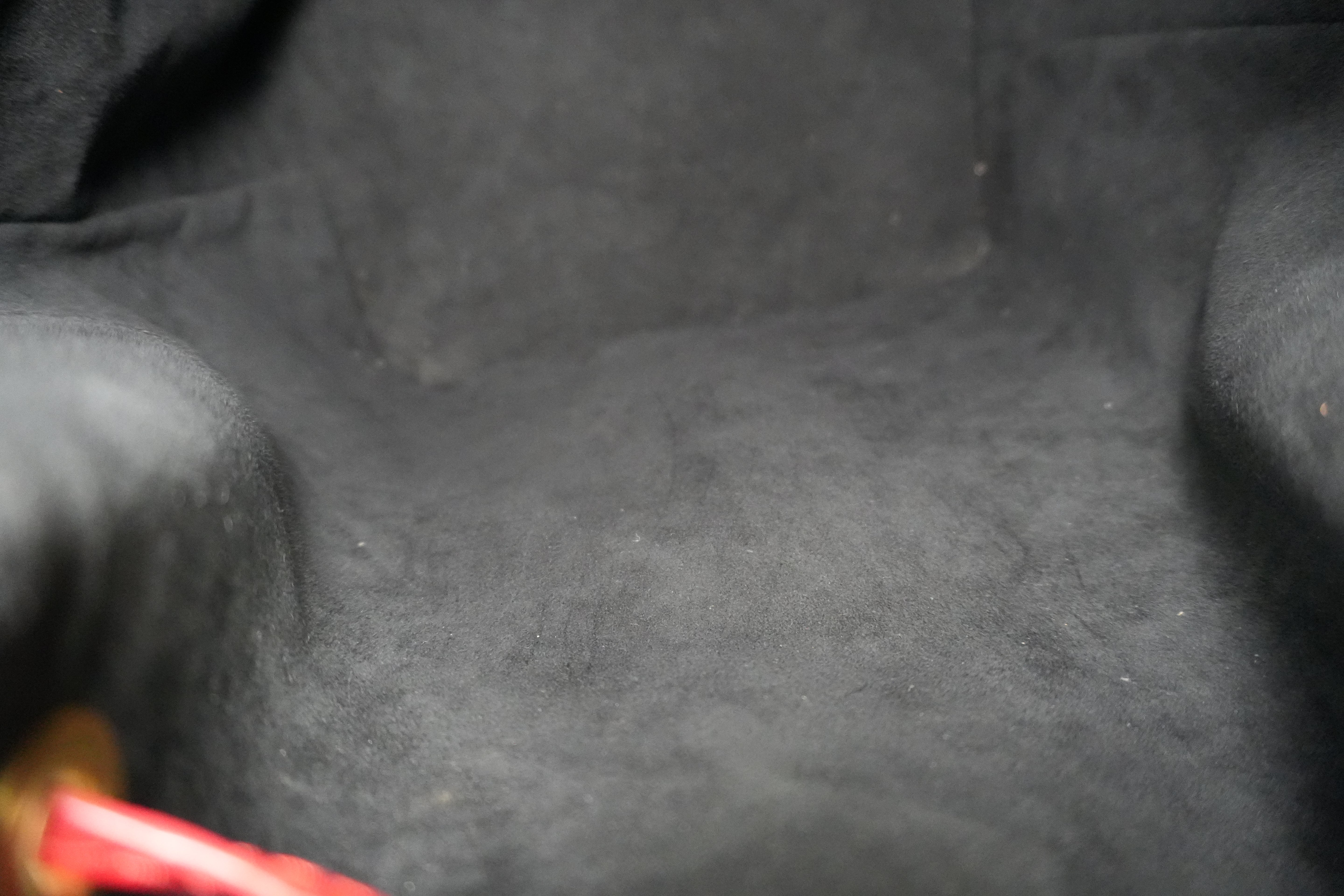 Louis Vuitton Noe GM Bucket Bag Epi Black and Red Used