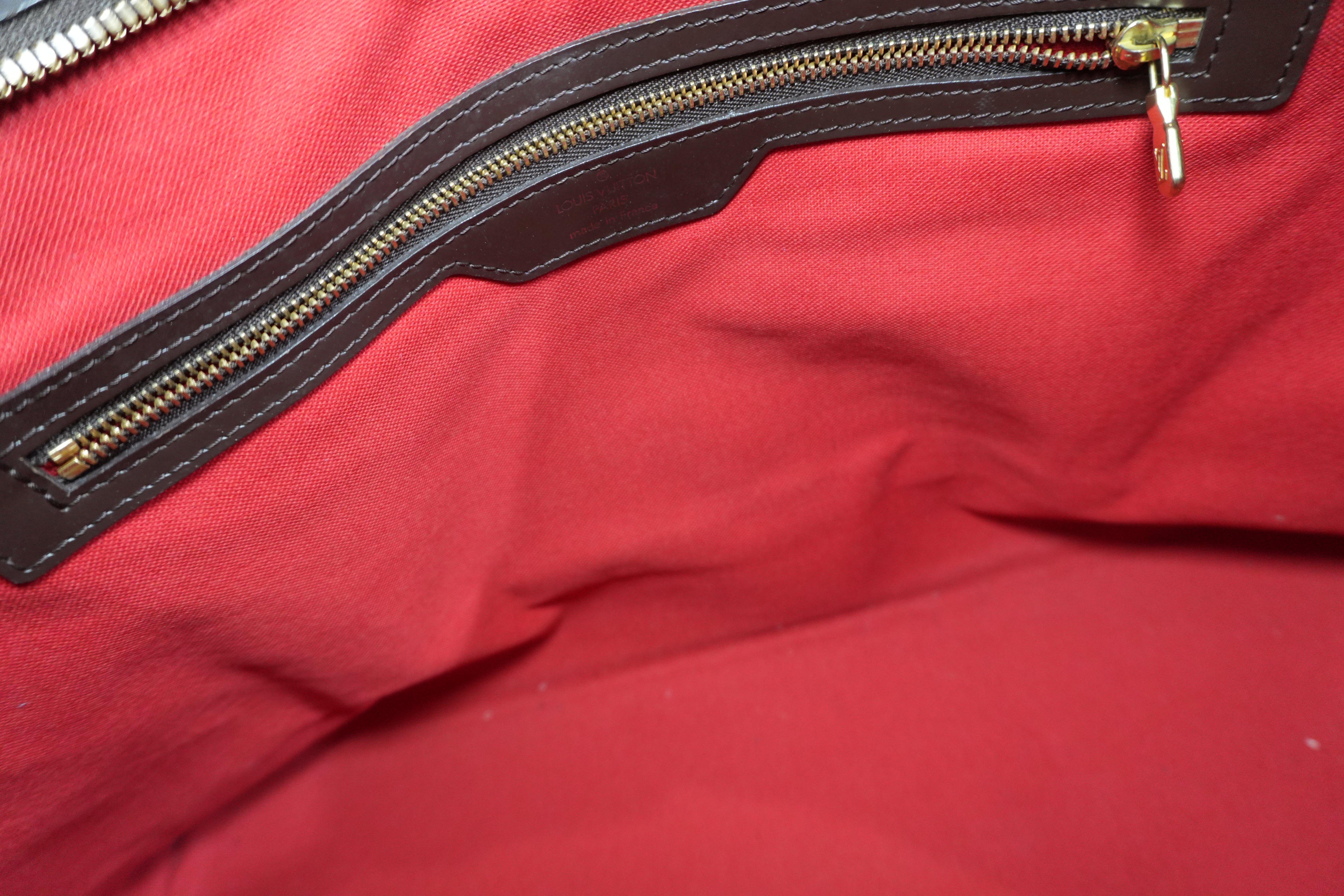 Pre-Owned Louis Vuitton Damier Ebene Chelsea Tote Bag