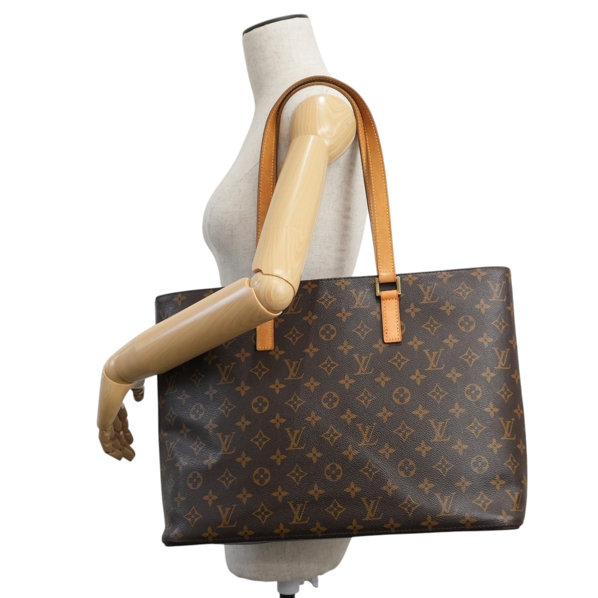 Louis Vuitton Luco Shoulder Tote Bag Used