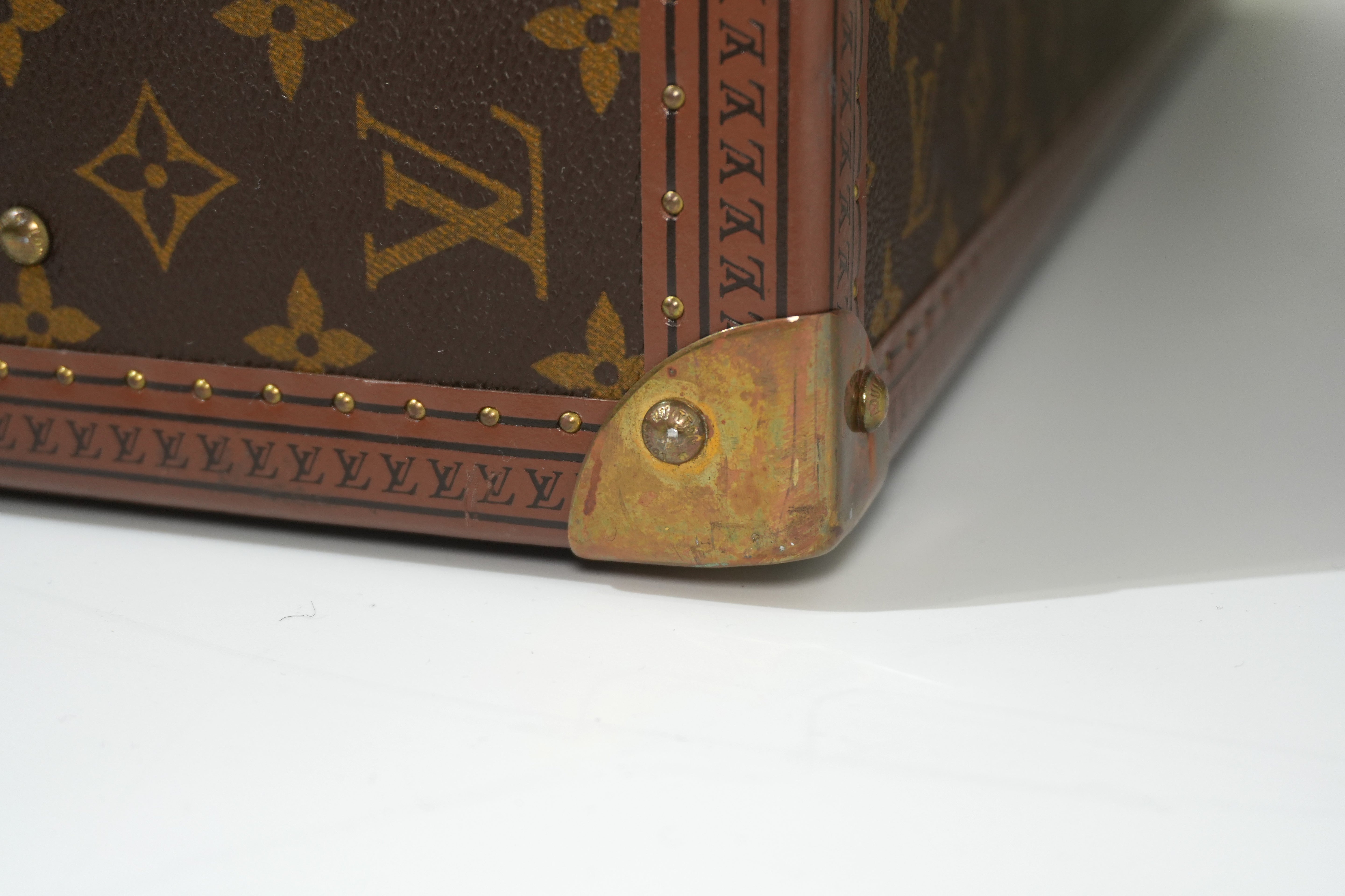 Pre-owned Louis Vuitton Mono Trunk 70 Alzer