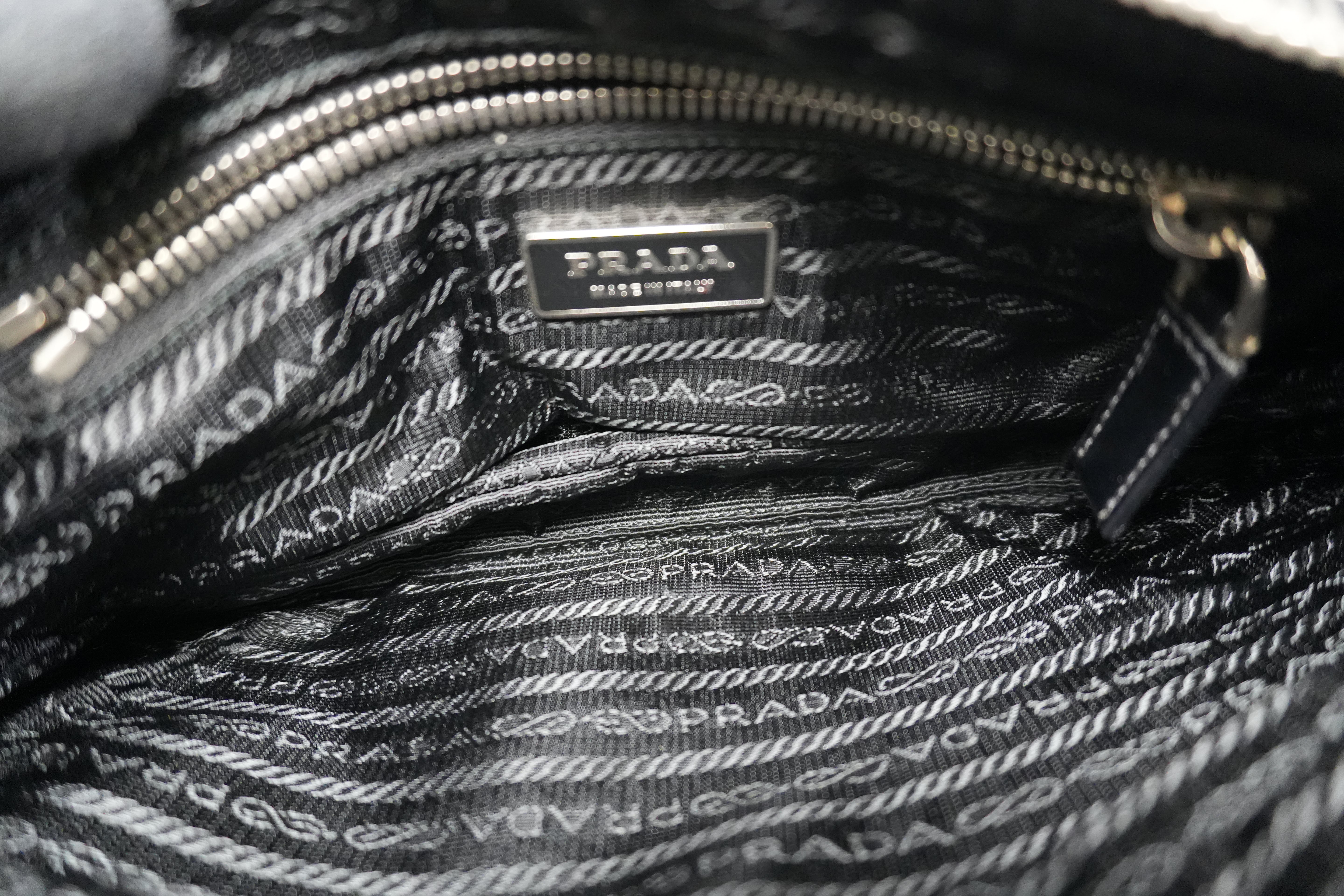 Pre-owned Prada Nylon Shoulder Bag Black